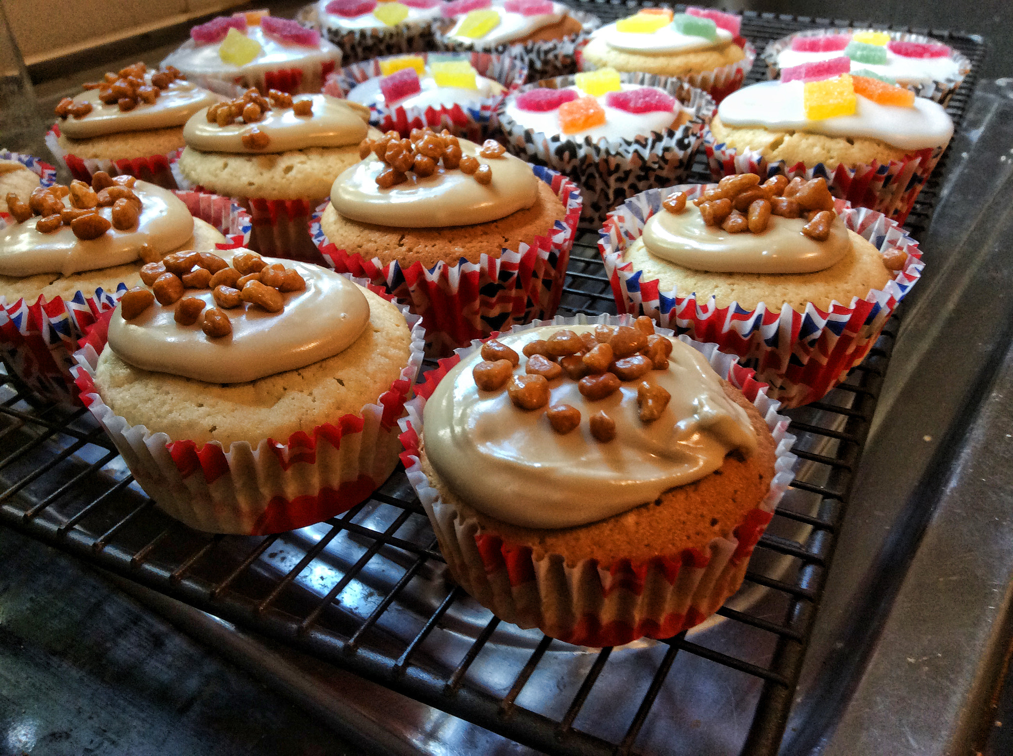 iPad Air back camera 3.3mm f/2.4 sample photo. Cake anyone? photography