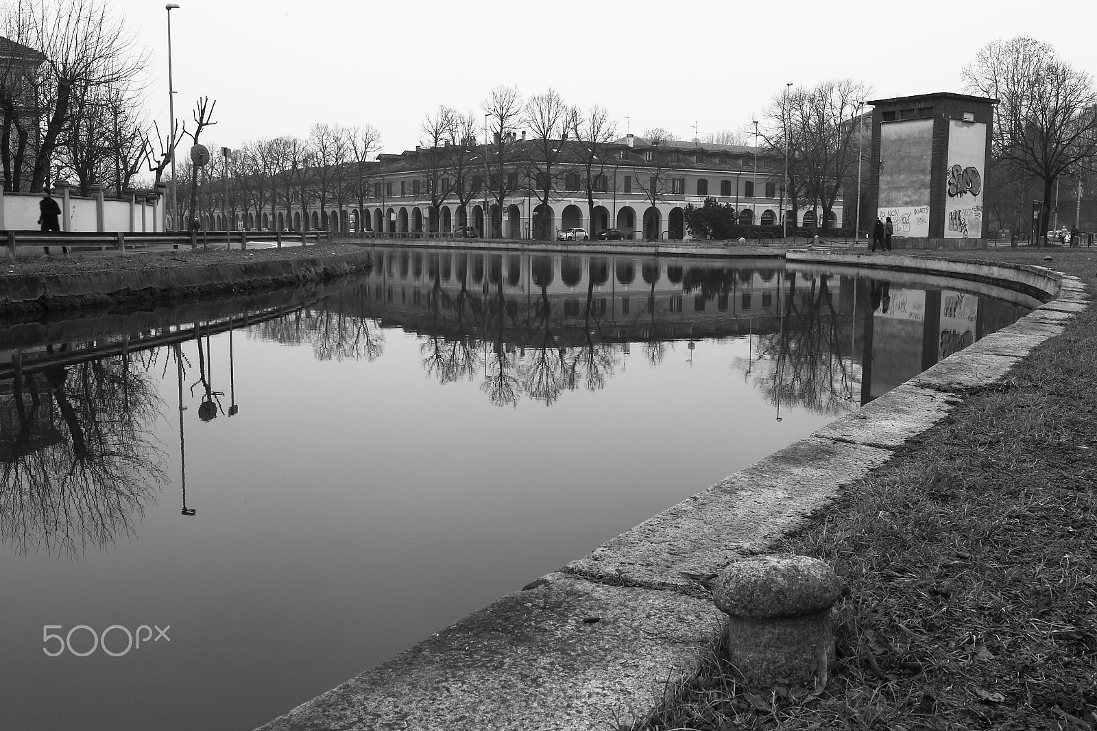 Canon EF 35mm F2 IS USM sample photo. Borgo calvenzano - naviglio iii photography