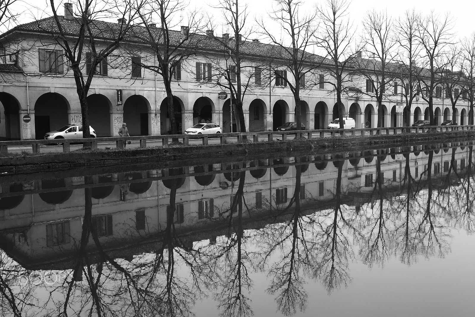 Canon EF 35mm F2 IS USM sample photo. Borgo calvenzano - naviglio i photography