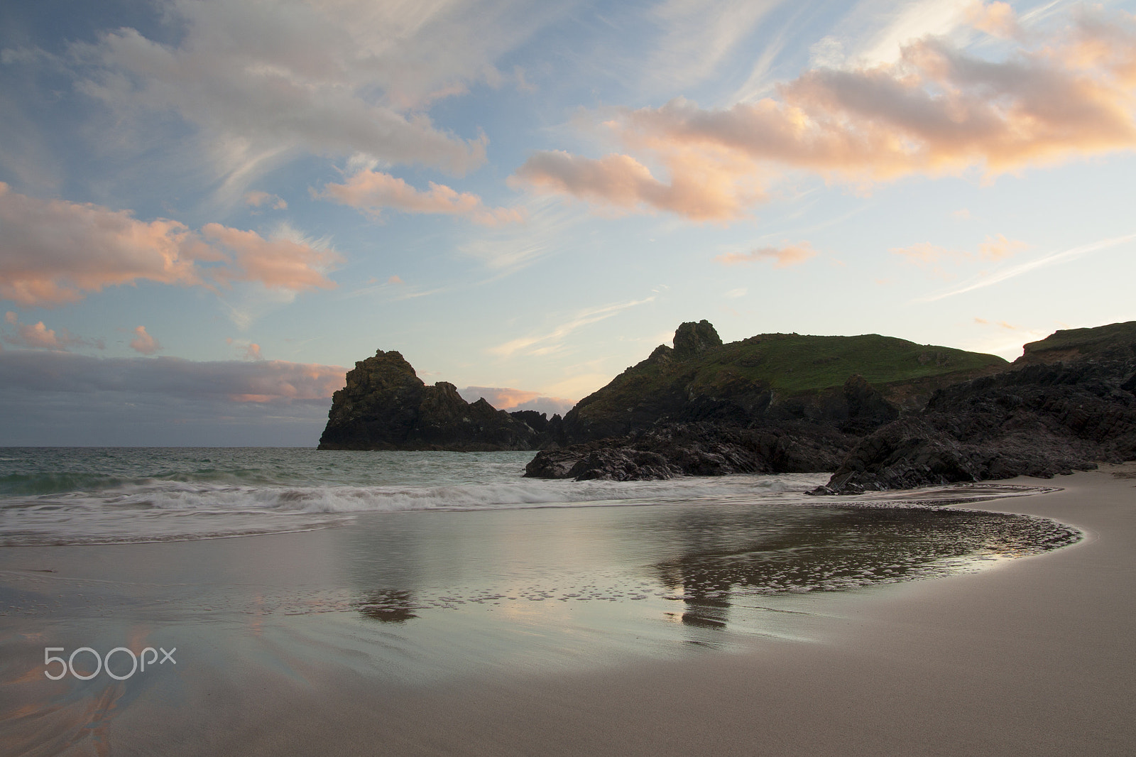 Canon EOS 50D + Tamron SP AF 17-50mm F2.8 XR Di II LD Aspherical (IF) sample photo. Kynance cove sunset photography