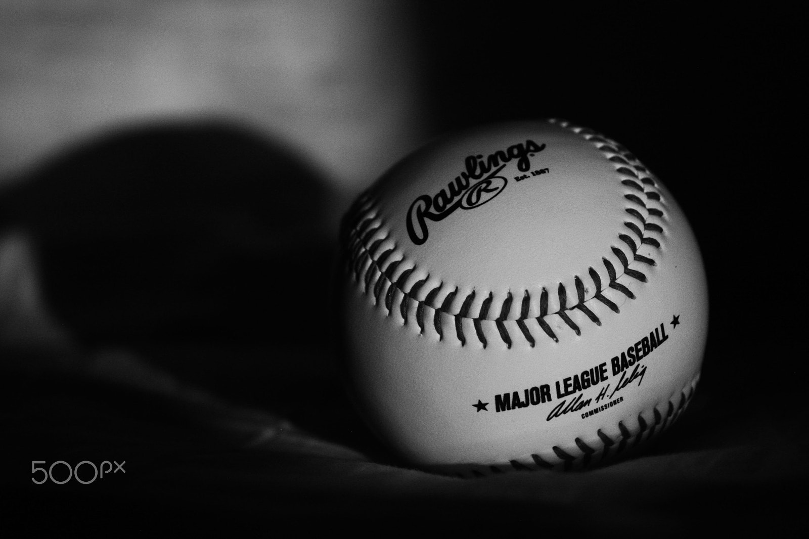 Canon EOS 450D (EOS Rebel XSi / EOS Kiss X2) + EF75-300mm f/4-5.6 sample photo. Baseball photography