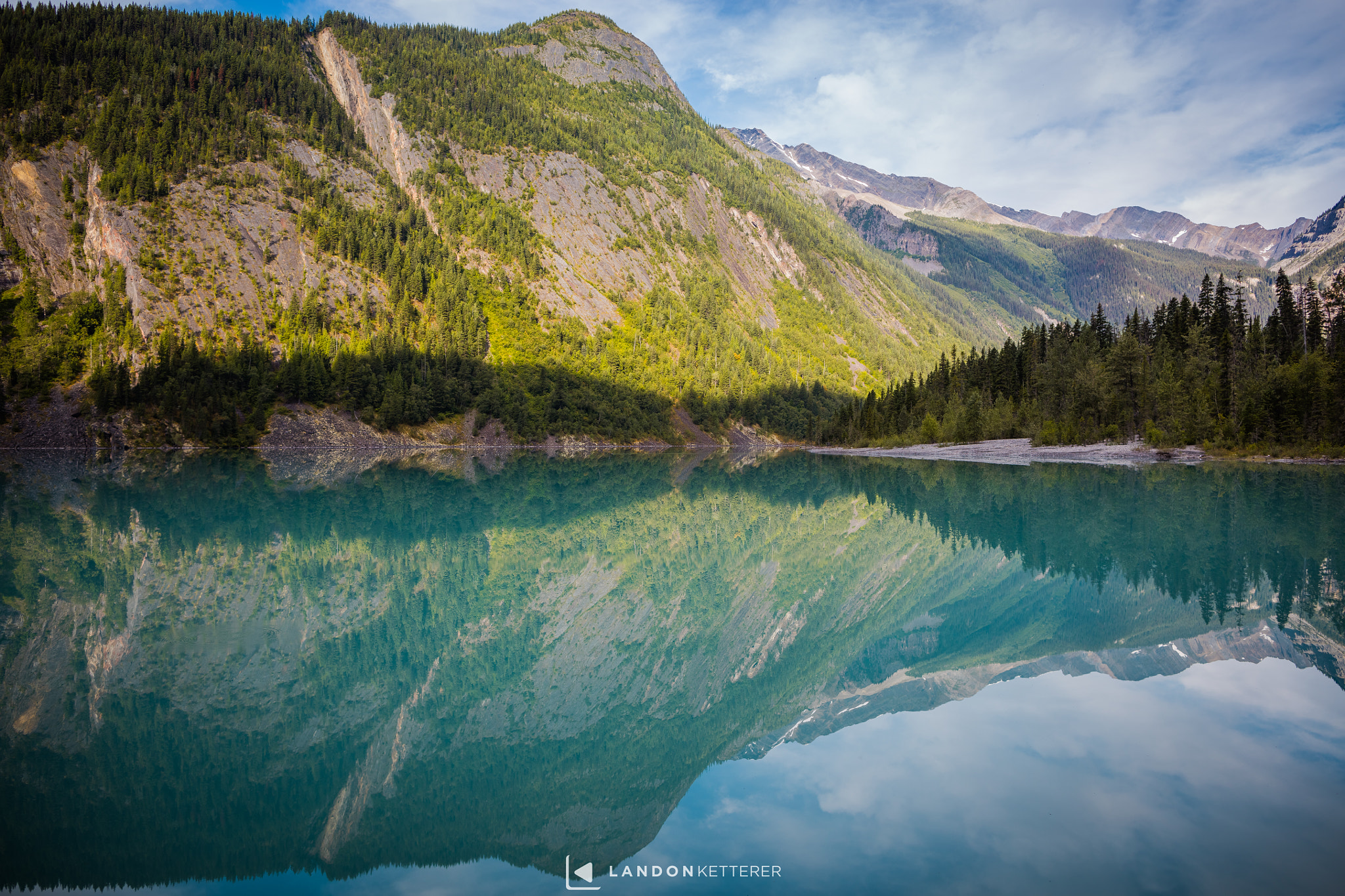 Canon EOS 5DS + Canon EF 24mm F1.4L II USM sample photo. Kinney lake v photography