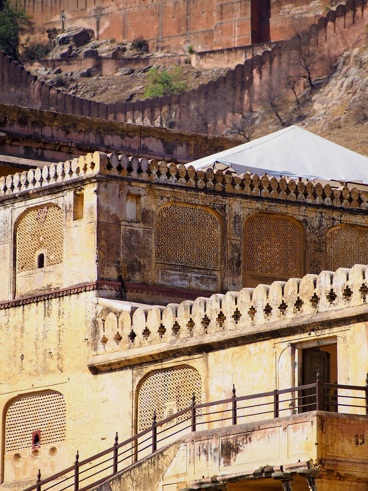 Olympus OM-D E-M5 sample photo. Detail of ornate buildings at amber fort in jaipur india photography