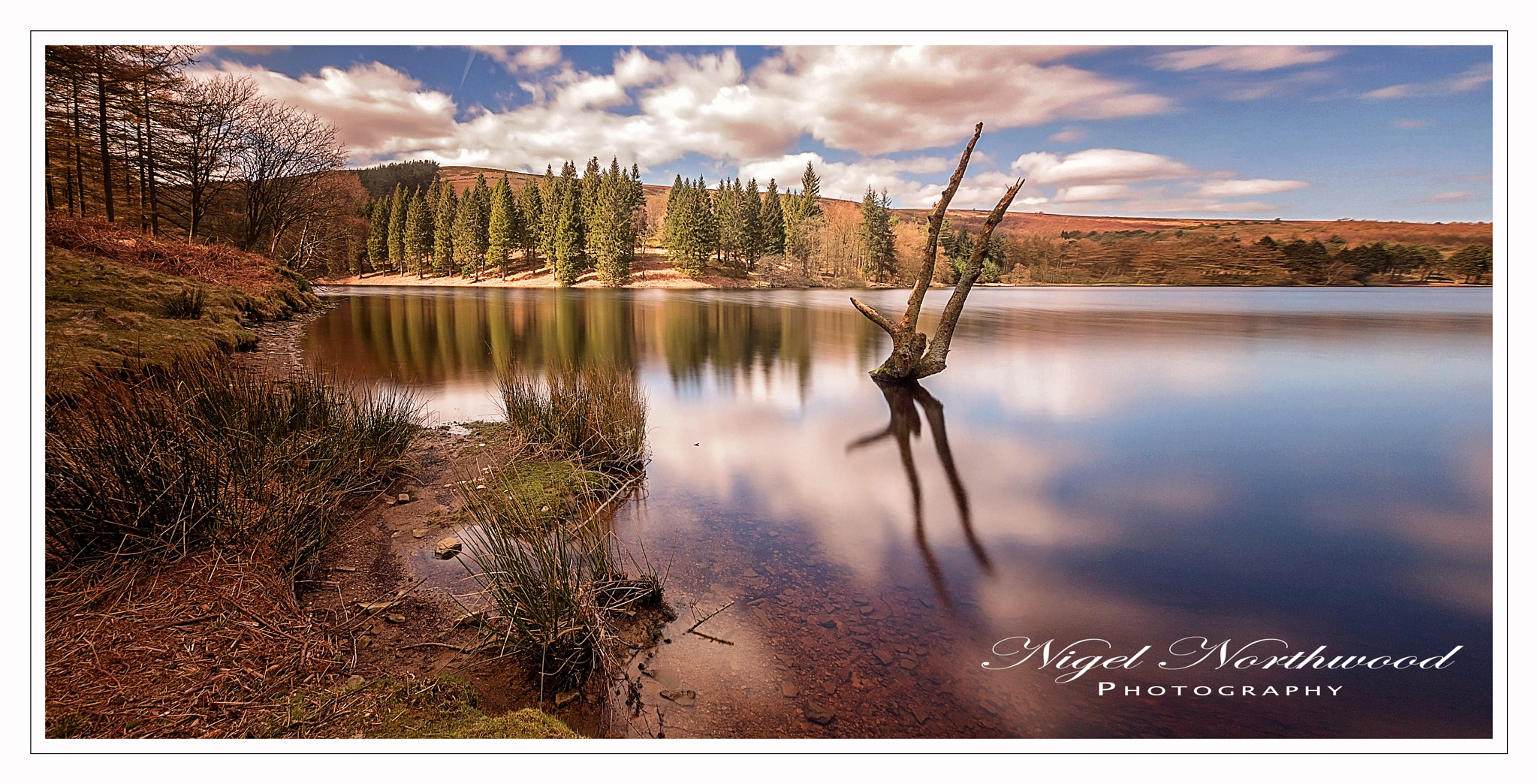 Sigma 10-20mm F3.5 EX DC HSM sample photo. Derwent reservoir photography