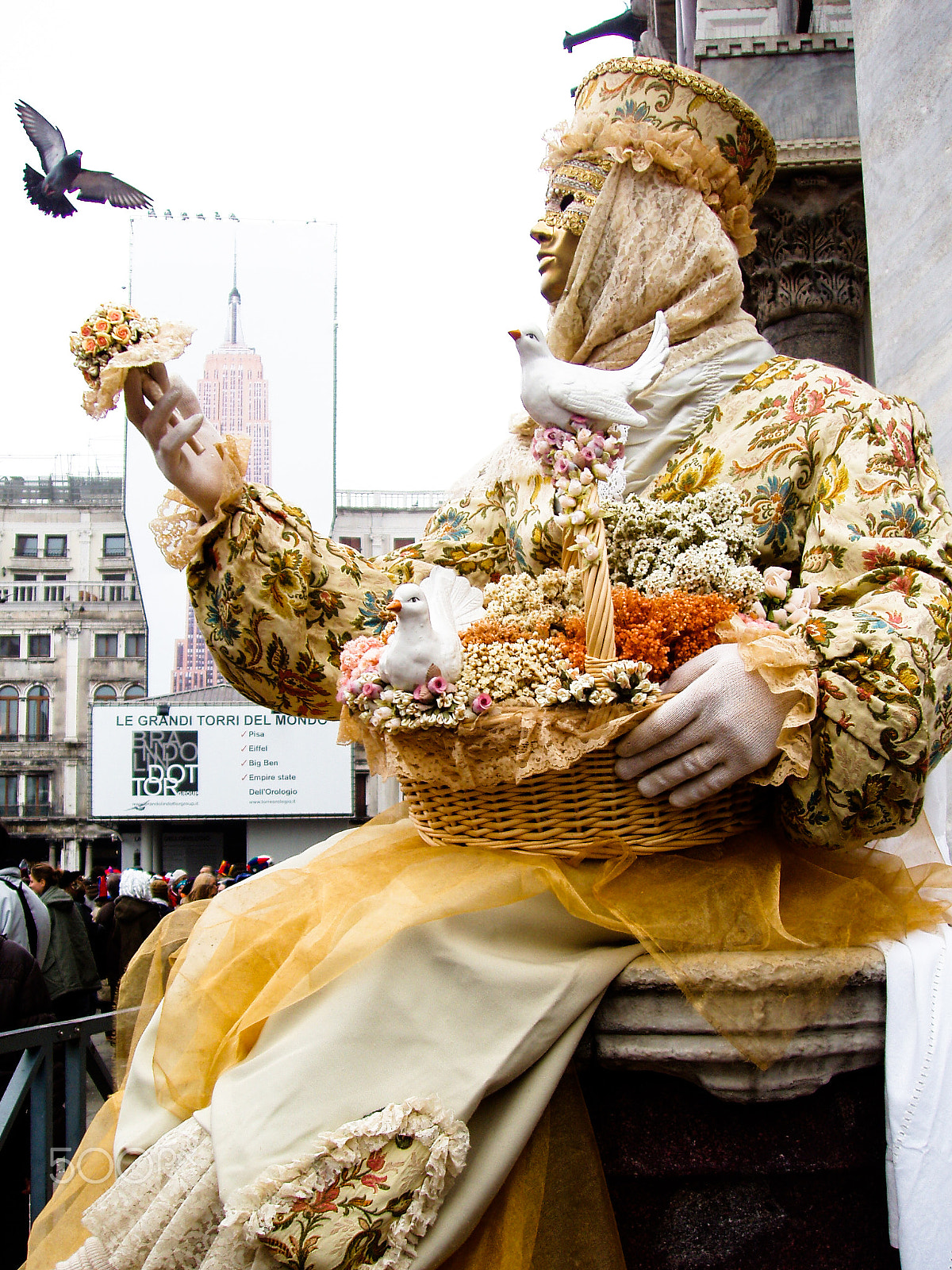 Olympus X-3,C-60Z sample photo. Venice freedom photography