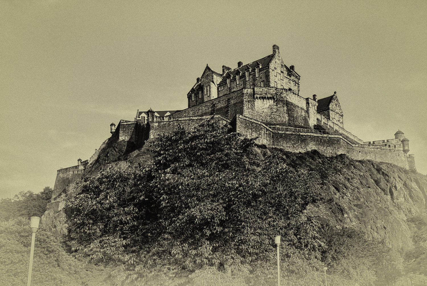 Nikon D3000 sample photo. Castillo de edimburgo photography