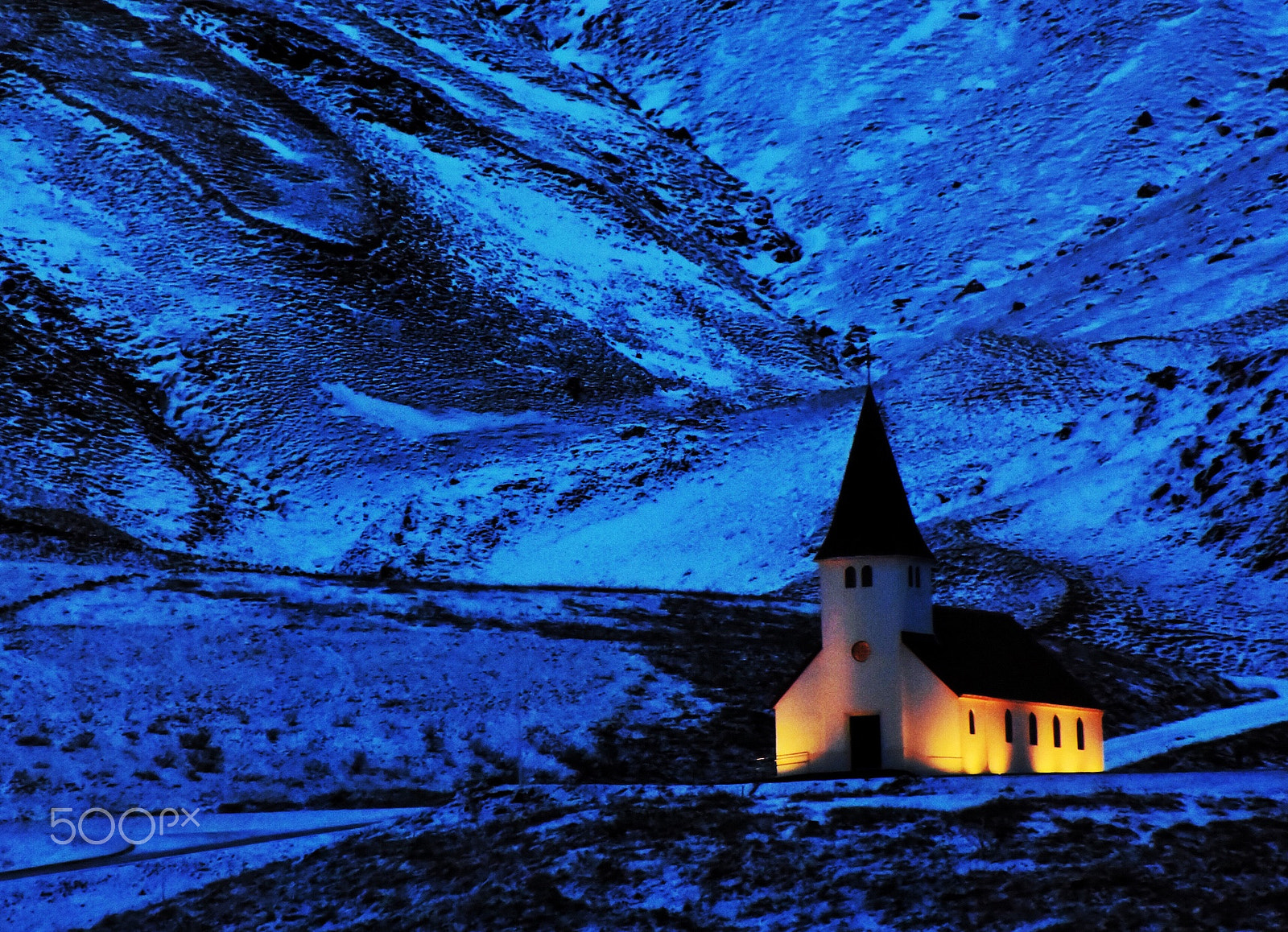 Nikon 1 V3 sample photo. Church in vik photography