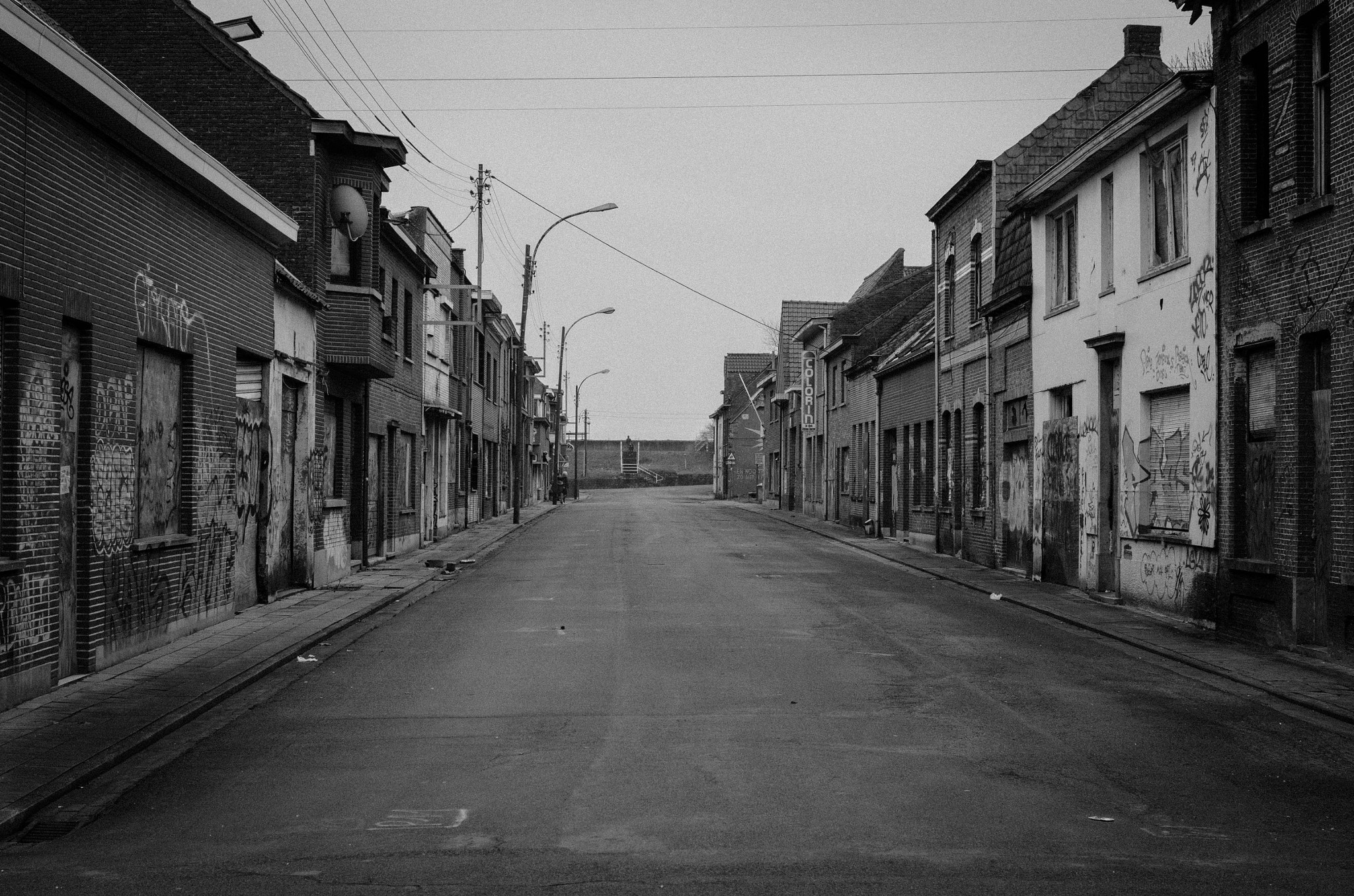 Nikon D7000 sample photo. Abandoned street photography