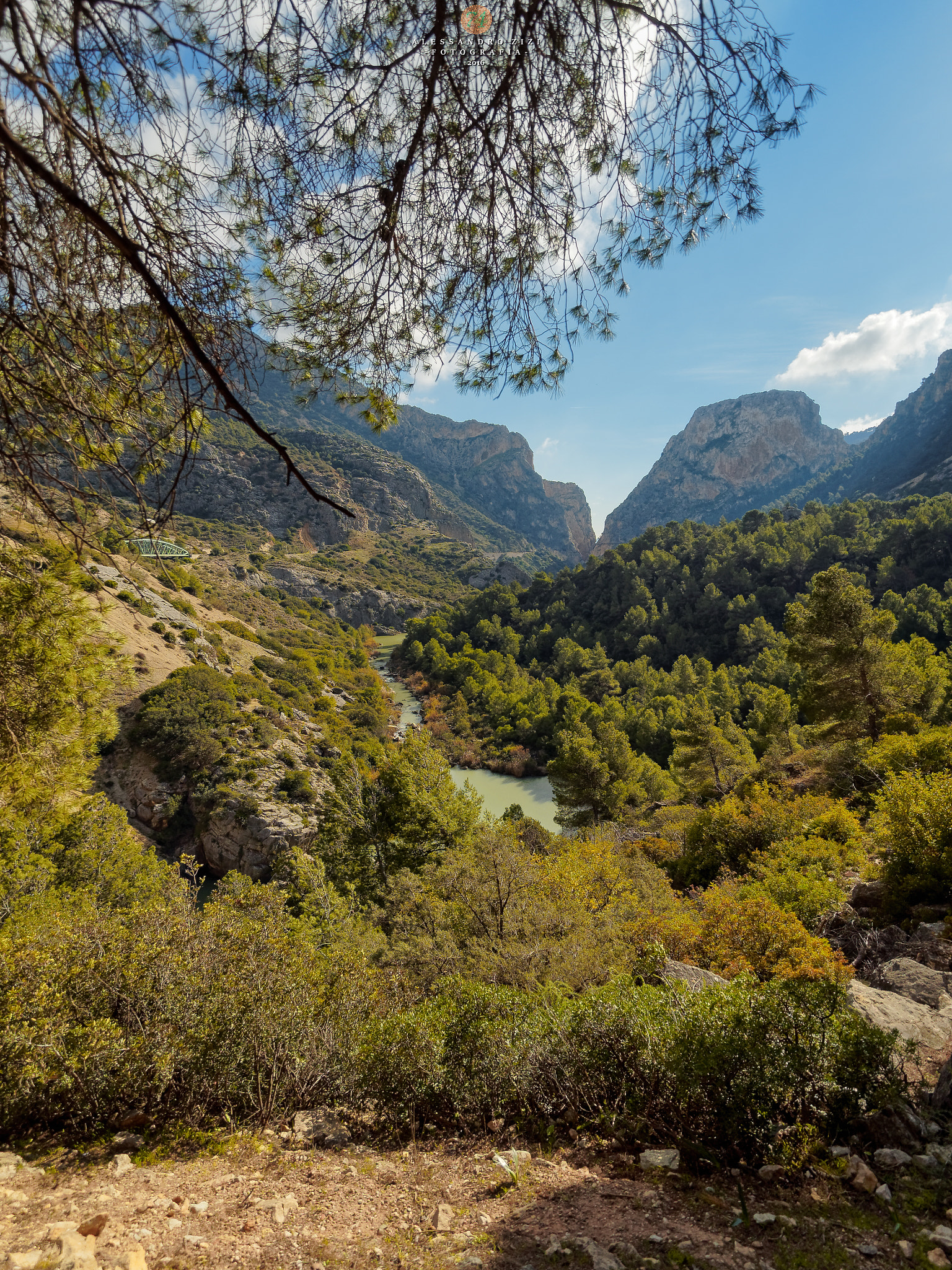 Olympus OM-D E-M5 II + OLYMPUS M.9-18mm F4.0-5.6 sample photo. El caminito del rey. photography