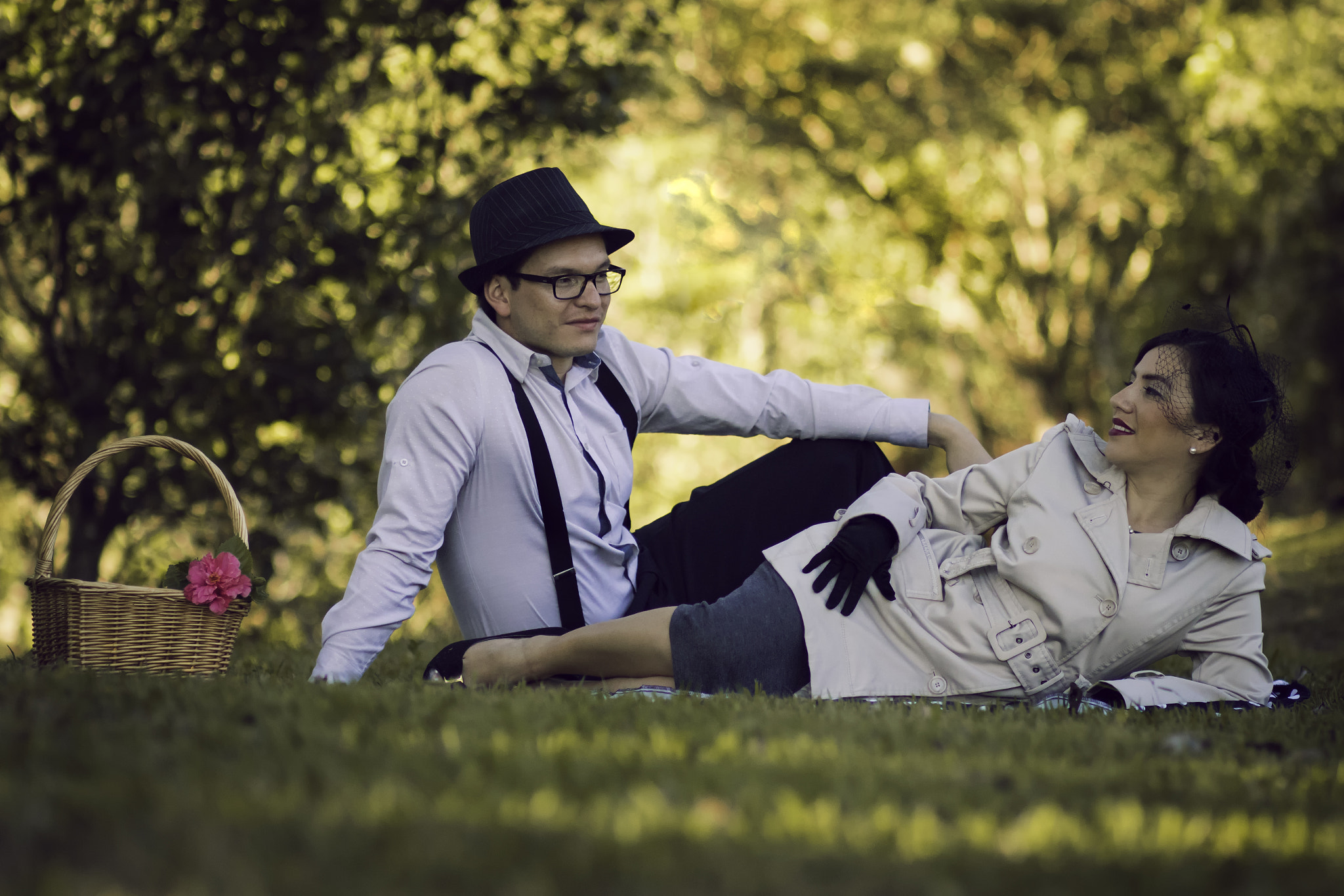 Canon EF 85mm F1.8 USM sample photo. Picnic photography