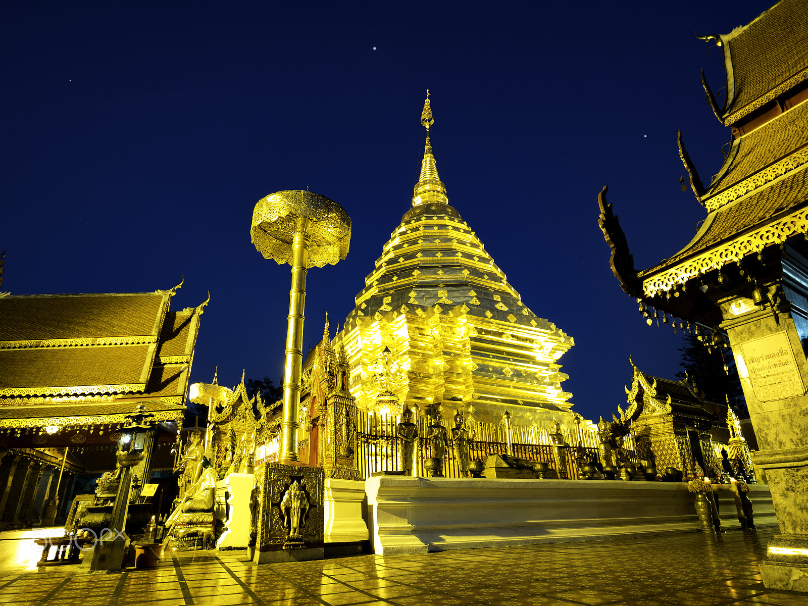 Olympus OM-D E-M1 + OLYMPUS M.9-18mm F4.0-5.6 sample photo. Suthep temple before night come photography