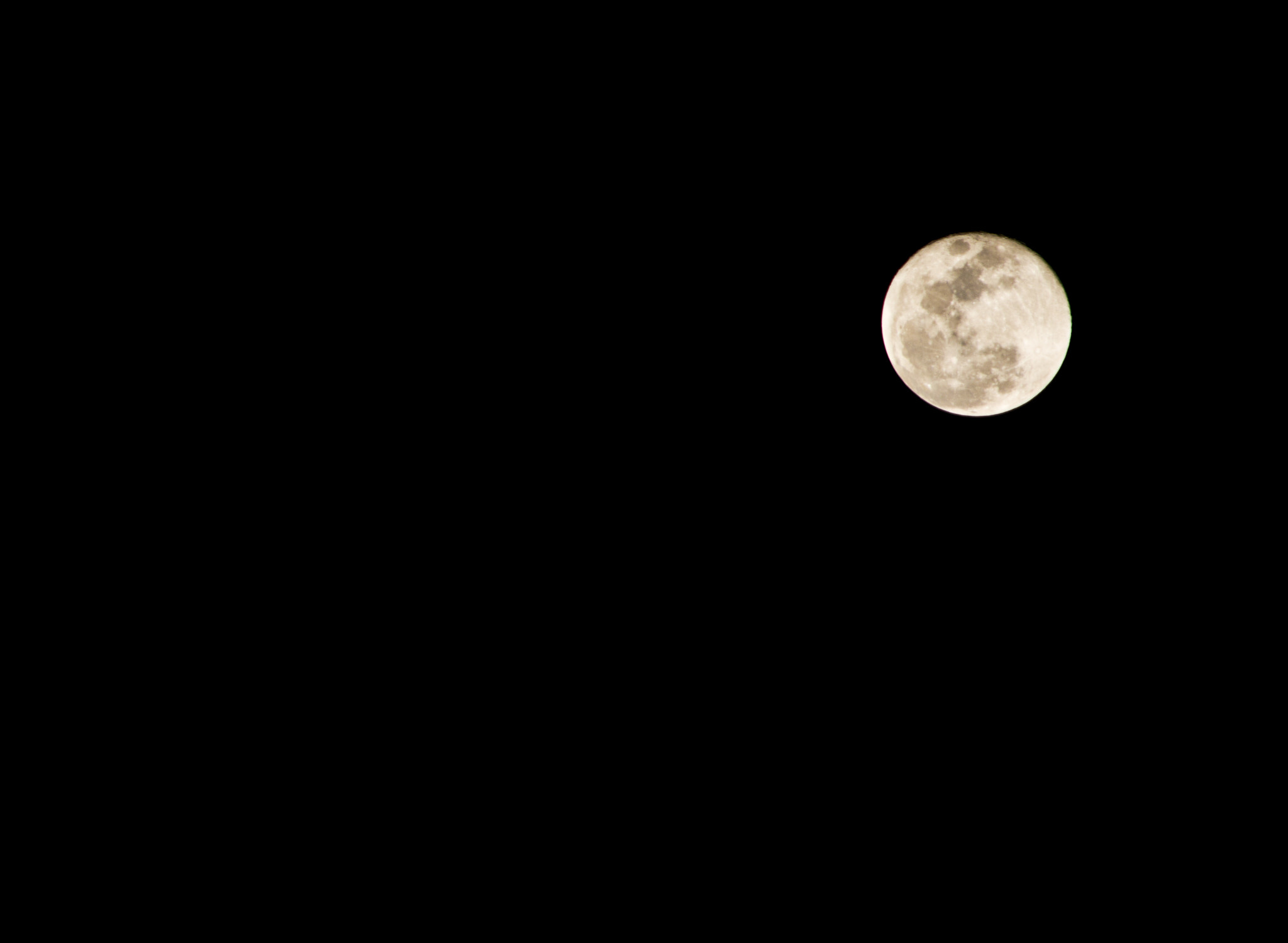 Canon EF-S 55-250mm F4-5.6 IS sample photo. Mississippi snow moon 2017 photography
