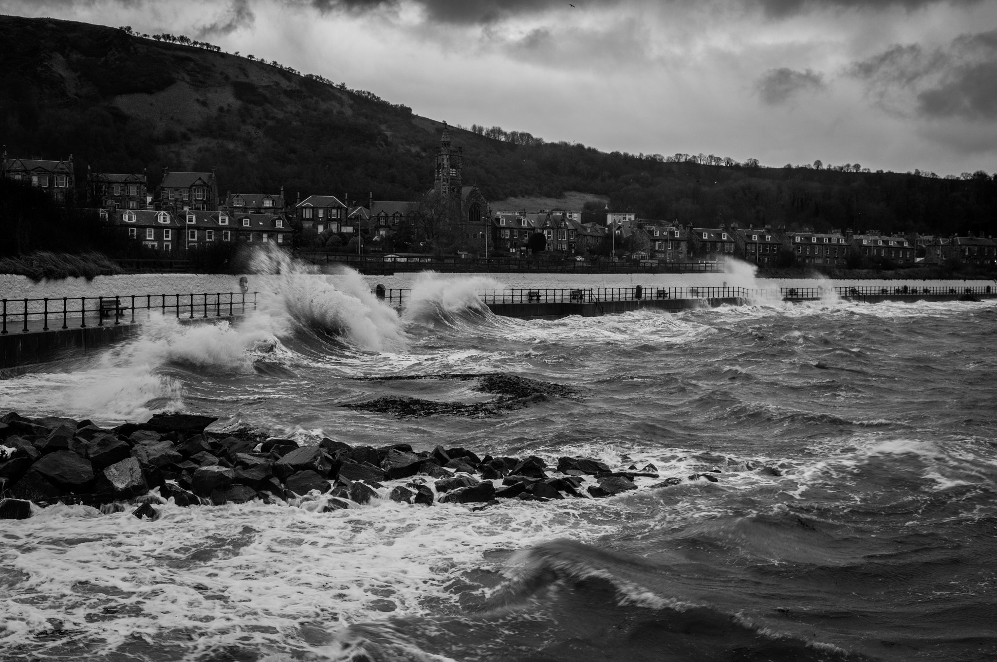 Canon EOS 5DS + Canon EF 24-105mm F4L IS USM sample photo. Crashing waves photography