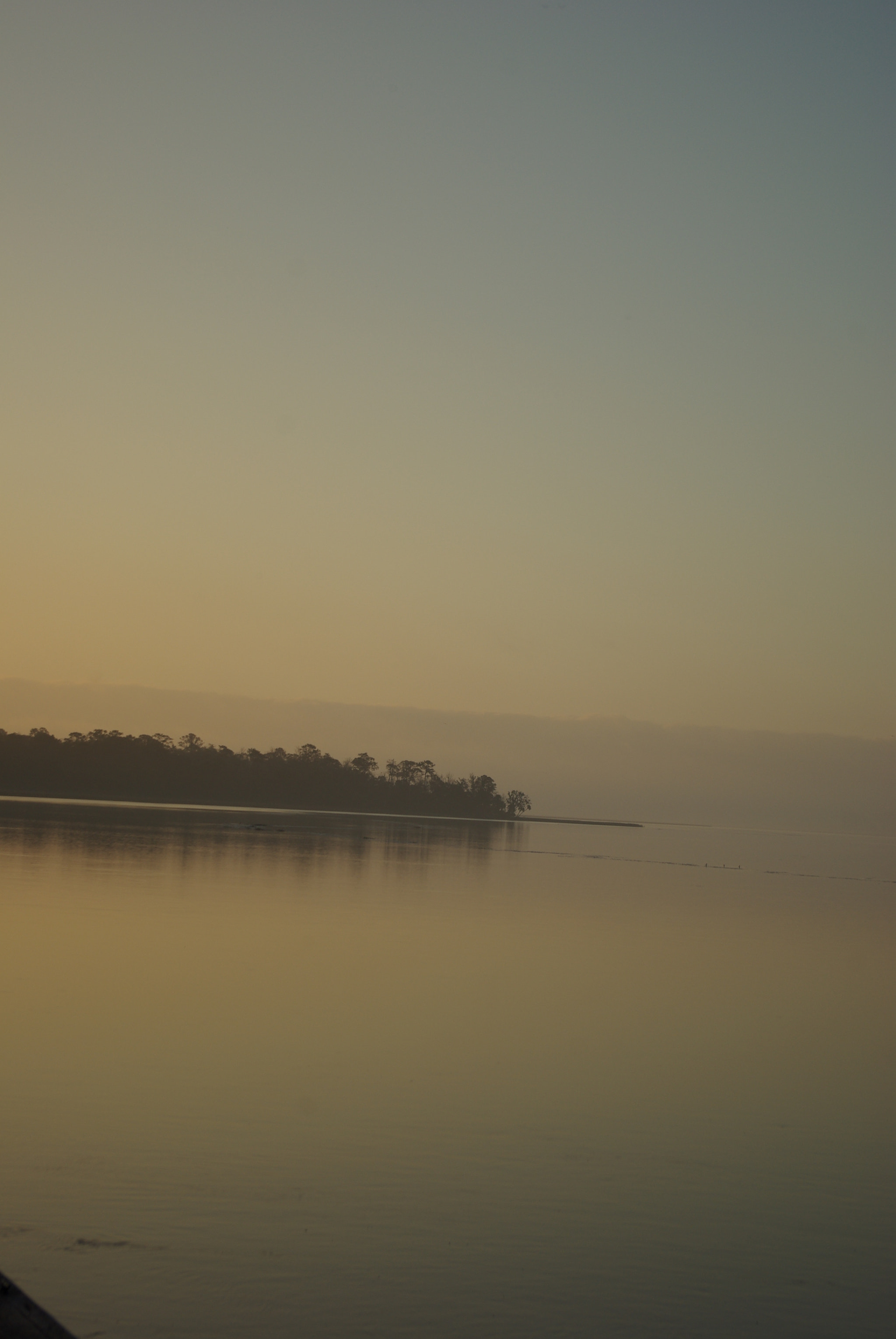 Pentax K10D + Pentax smc DA 18-55mm F3.5-5.6 AL WR sample photo. Sunrise at coffee bluff marina photography