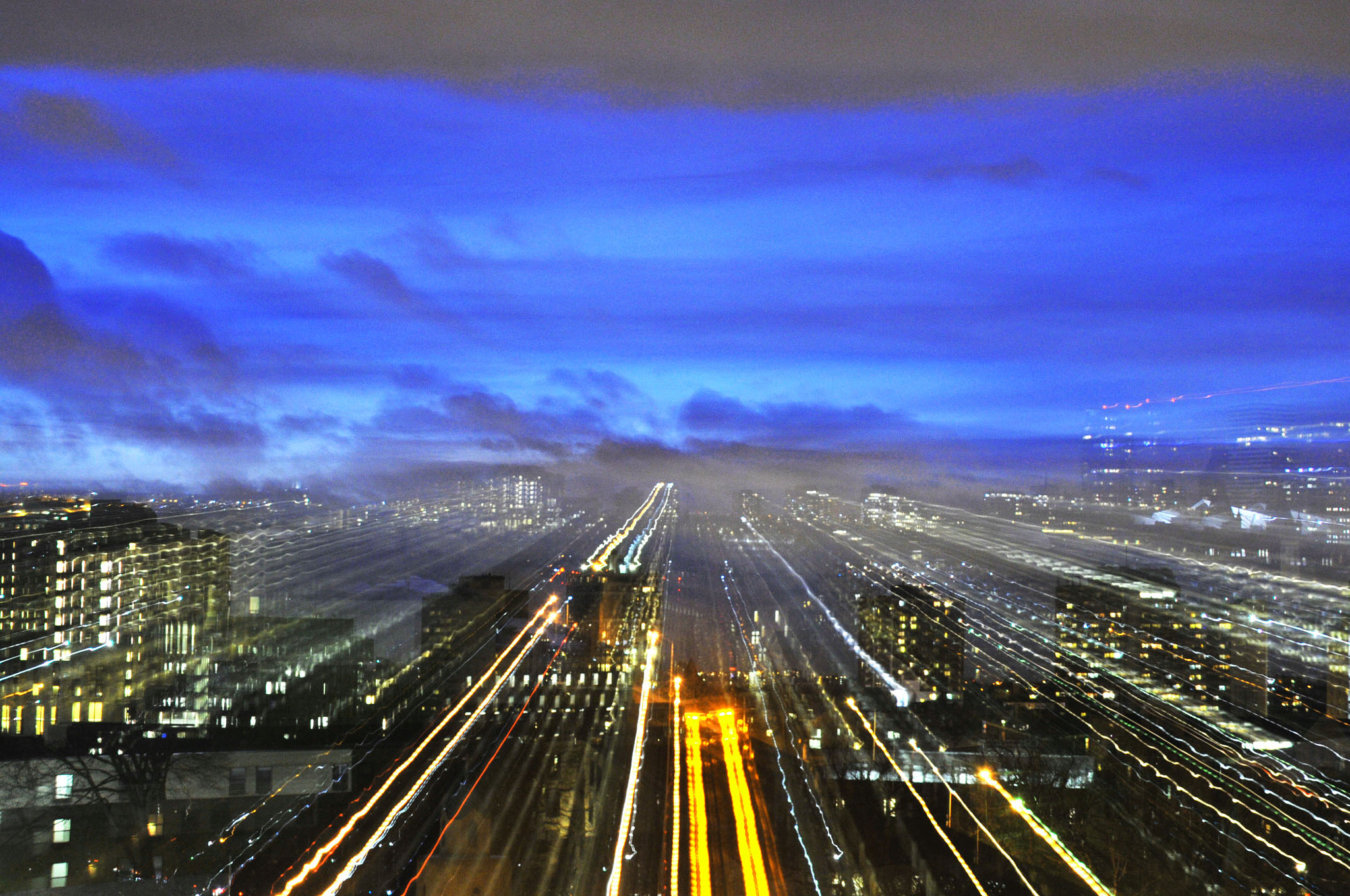 Nikon D300S sample photo. Zoom pull photography