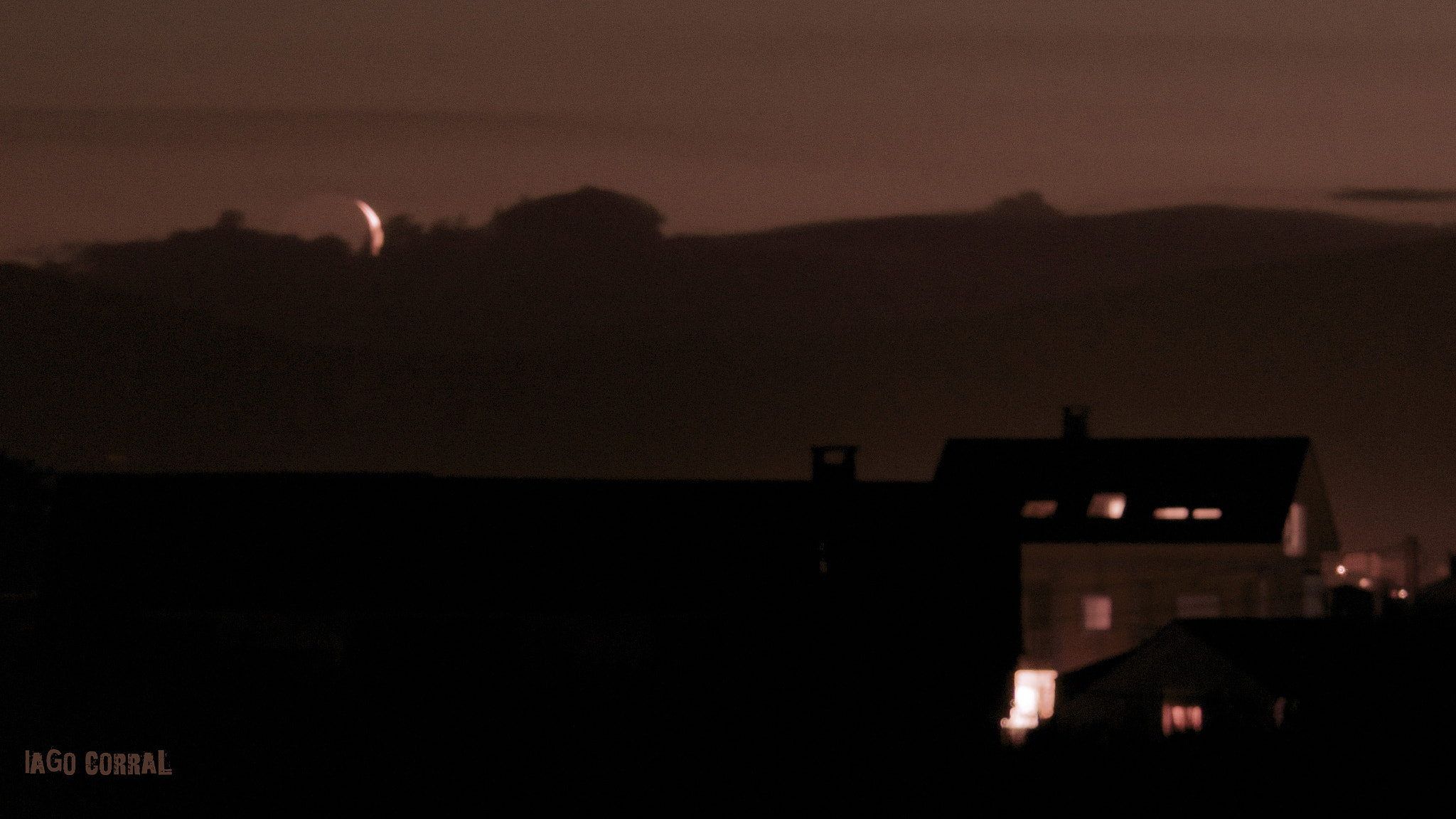 Sony ILCA-77M2 sample photo. Summer moon photography