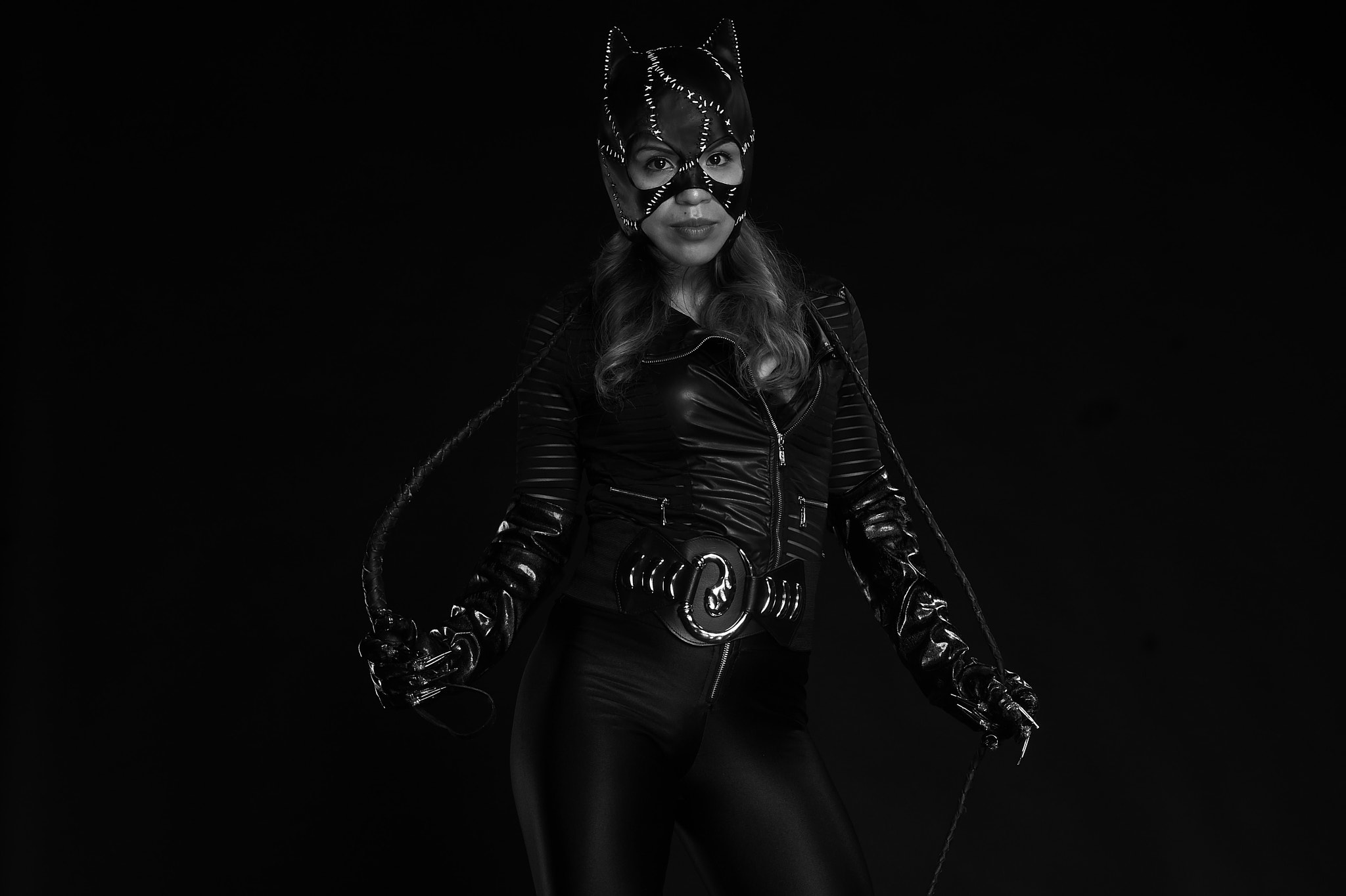 Sony E 55-210mm F4.5-6.3 OSS sample photo. Cat woman photography