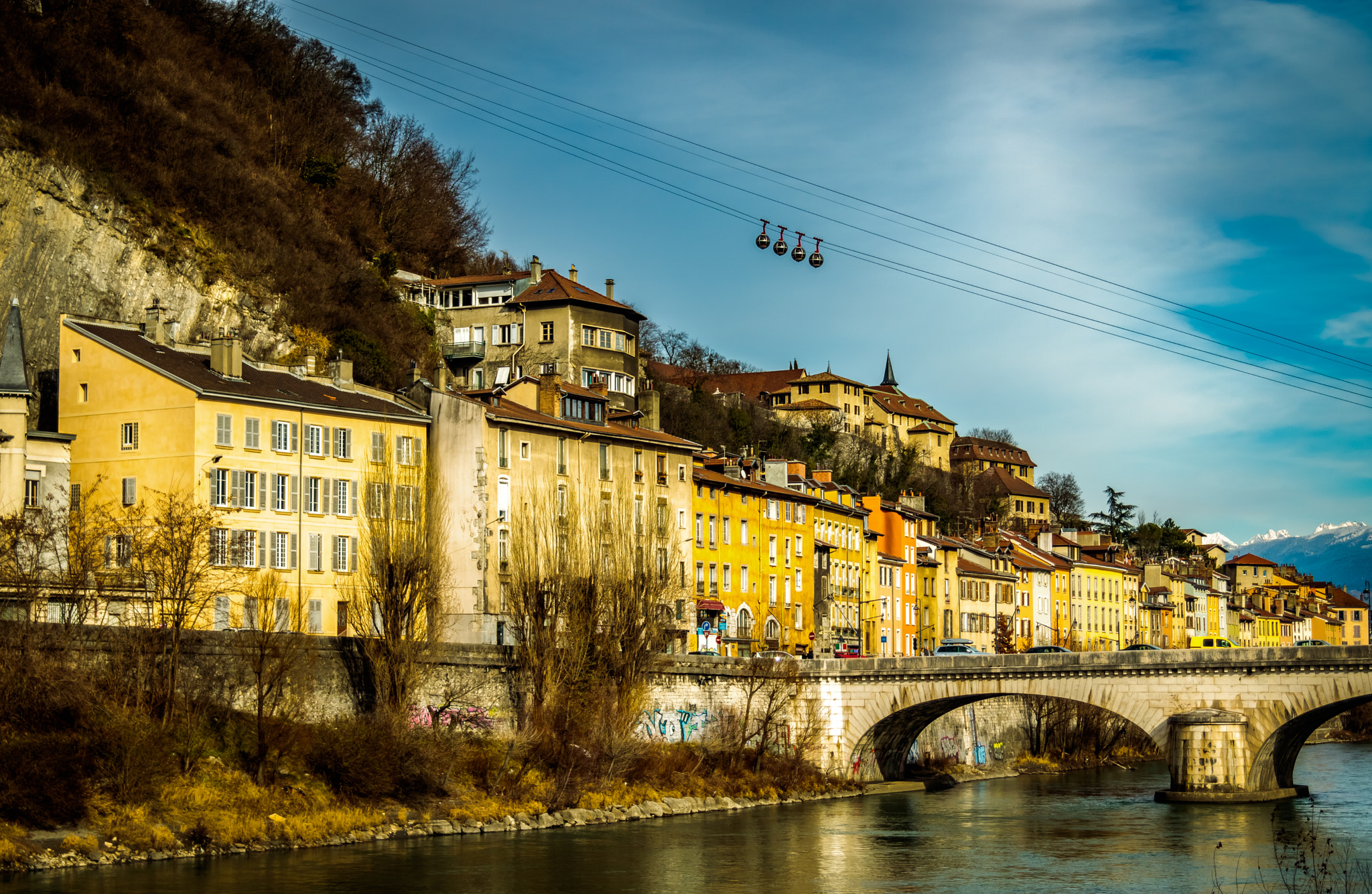 Canon EF 24-85mm F3.5-4.5 USM sample photo. Grenoble (france) photography