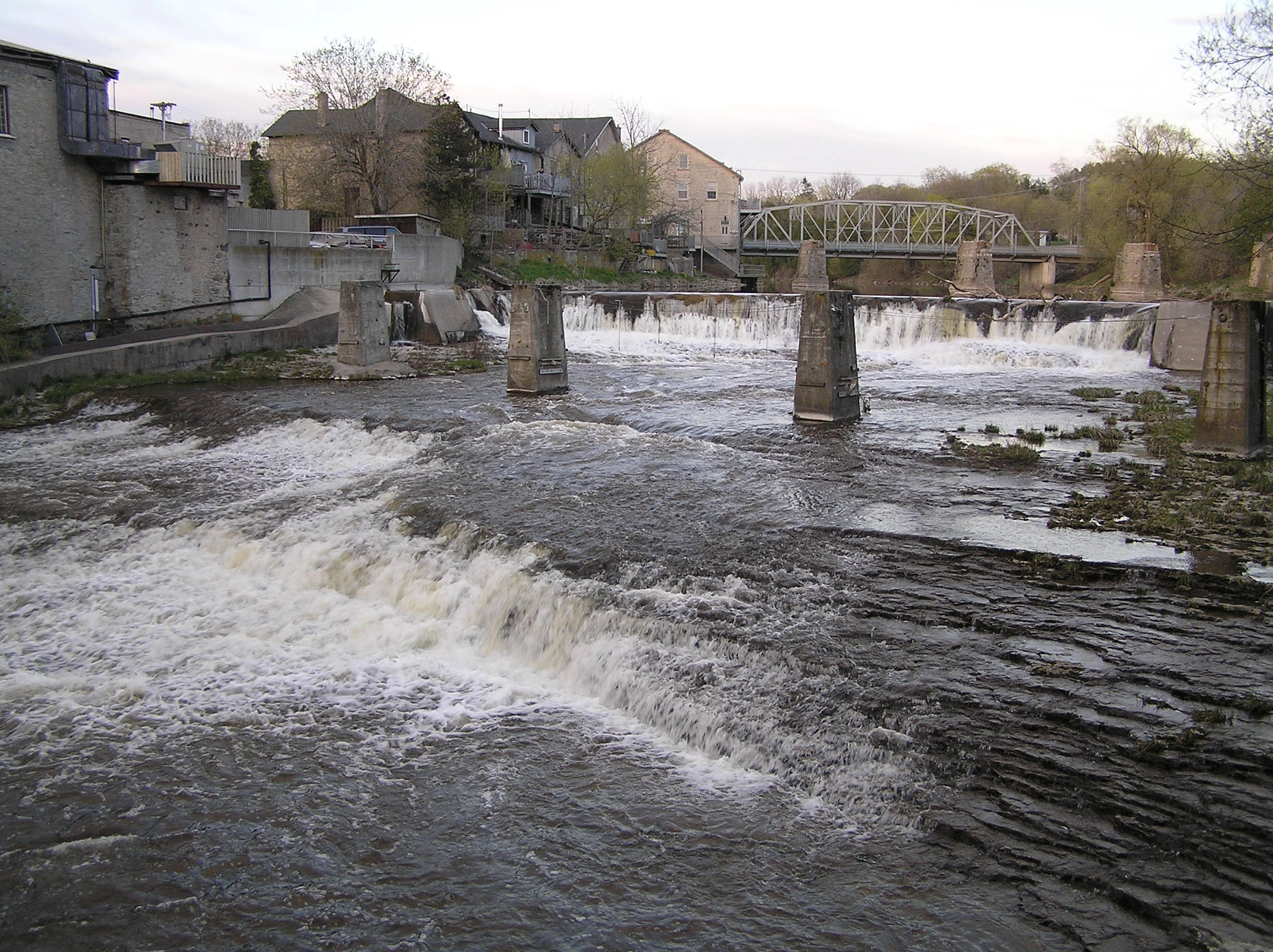 Olympus C770UZ sample photo. Grand river in elora photography