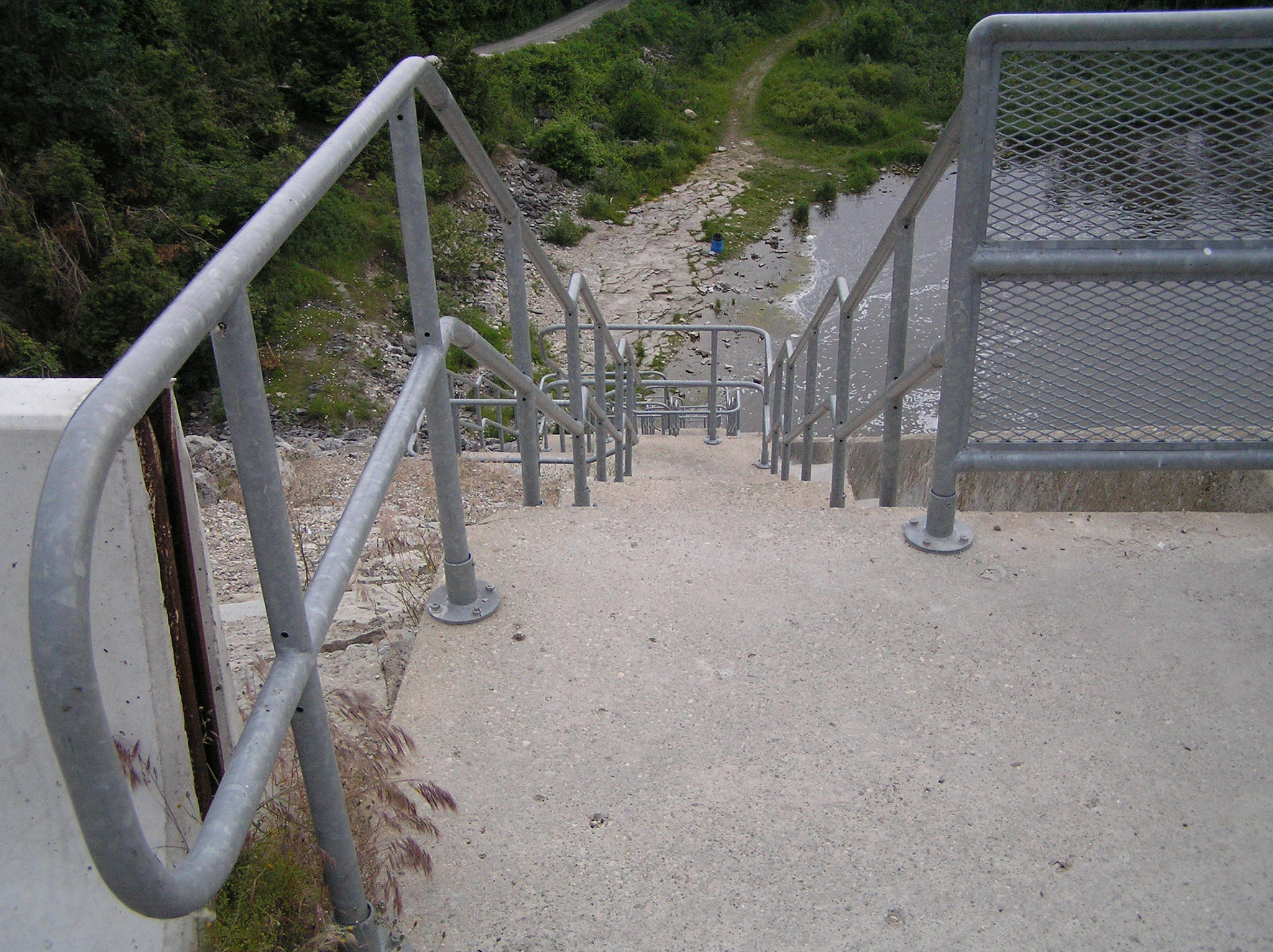 Olympus C770UZ sample photo. Stairs on shand dam photography