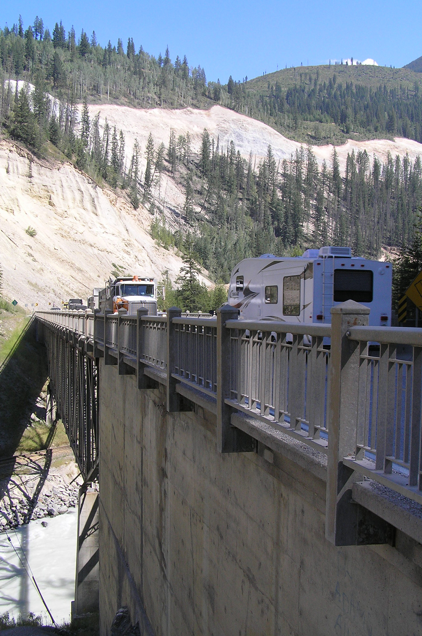 Olympus C770UZ sample photo. Old kicking horse canyon bridge photography