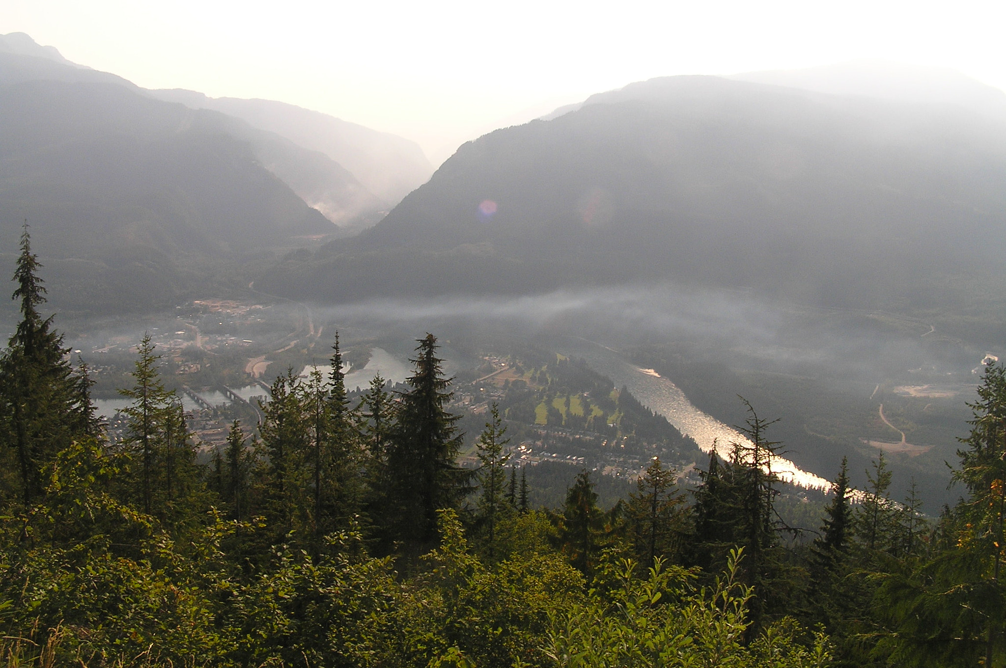 Olympus C770UZ sample photo. Revelstoke from mount revelstoke photography