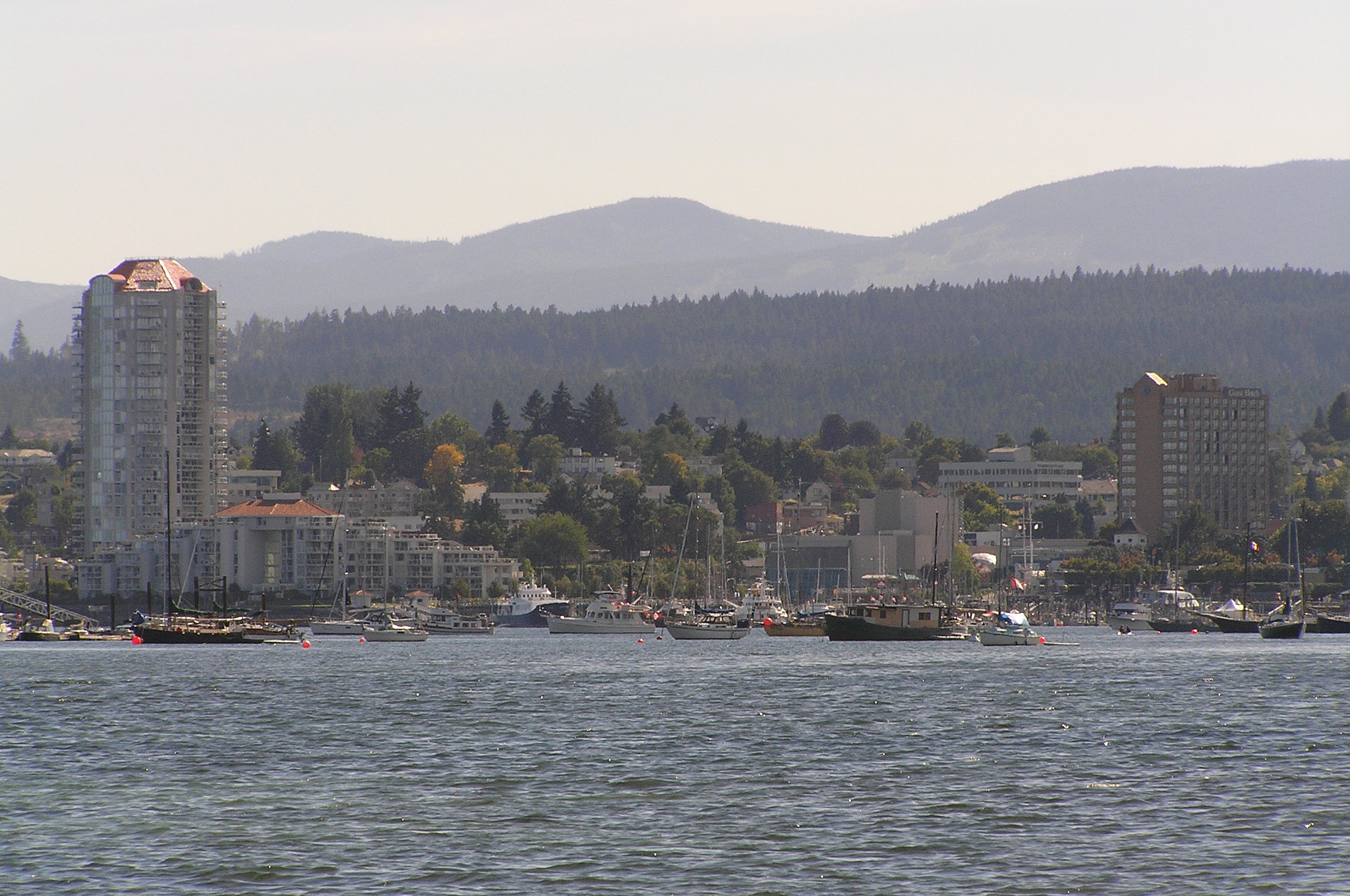 Olympus C770UZ sample photo. Nanaimo downtown zoom from newcastle island photography