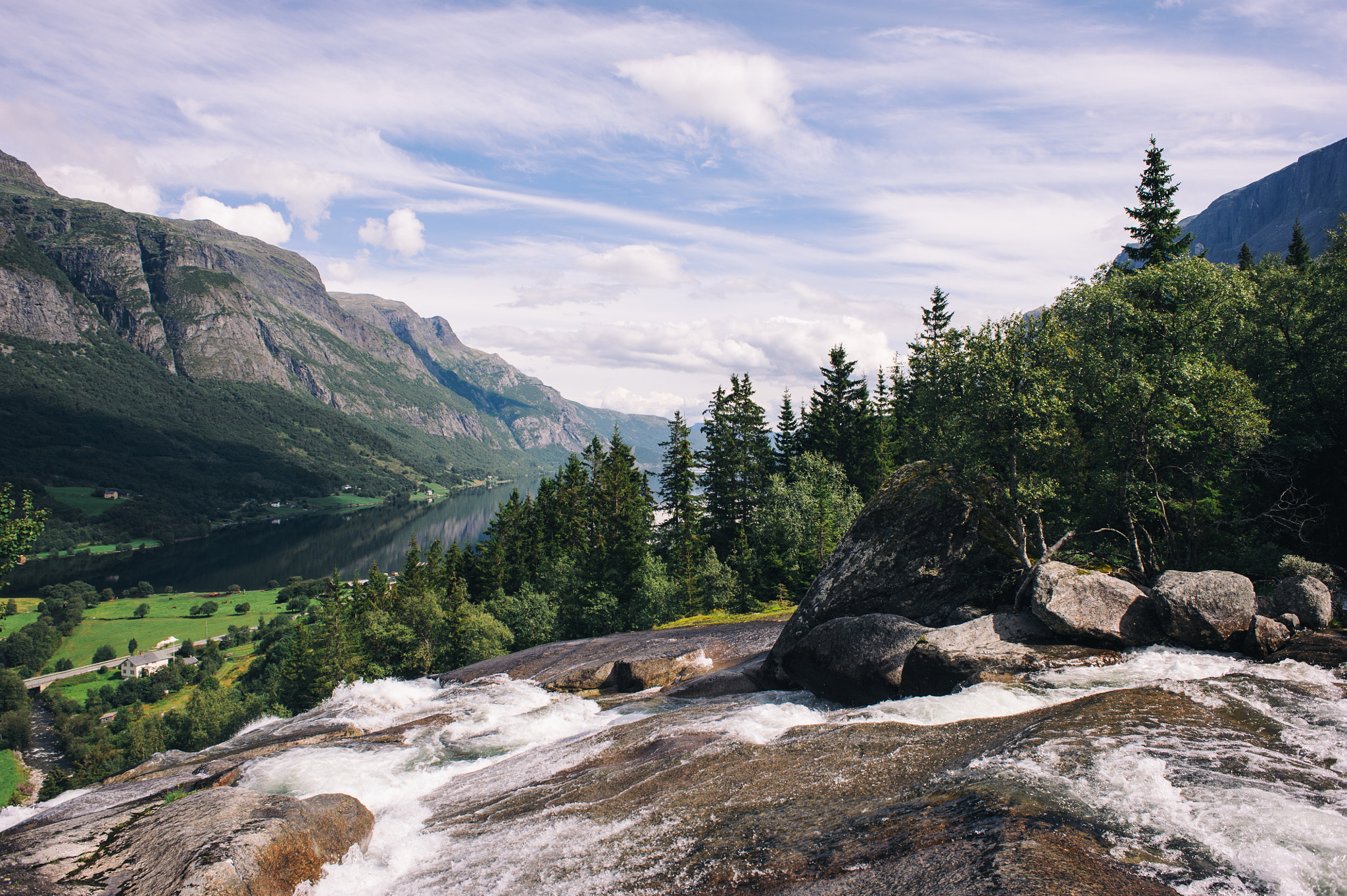 Nikon D700 + Nikon AF Nikkor 24mm F2.8D sample photo. High above the lake photography