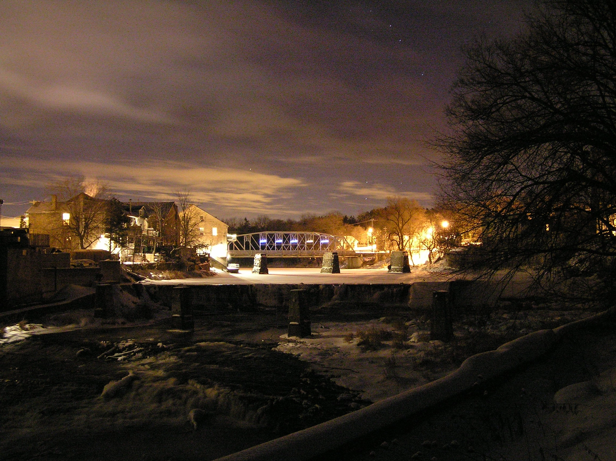 Olympus C770UZ sample photo. Wintery night in elora photography