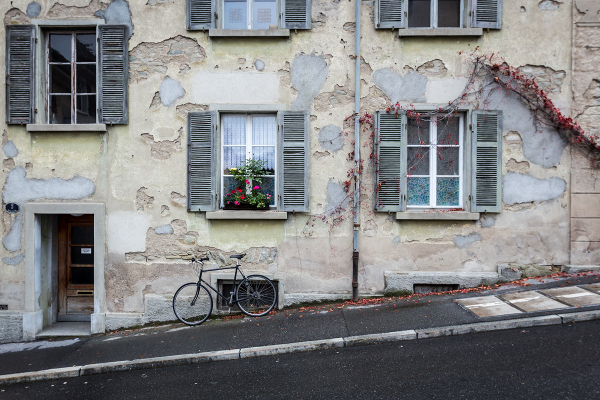 Canon EF 16-35mm F2.8L II USM sample photo. Old facade lucerne photography