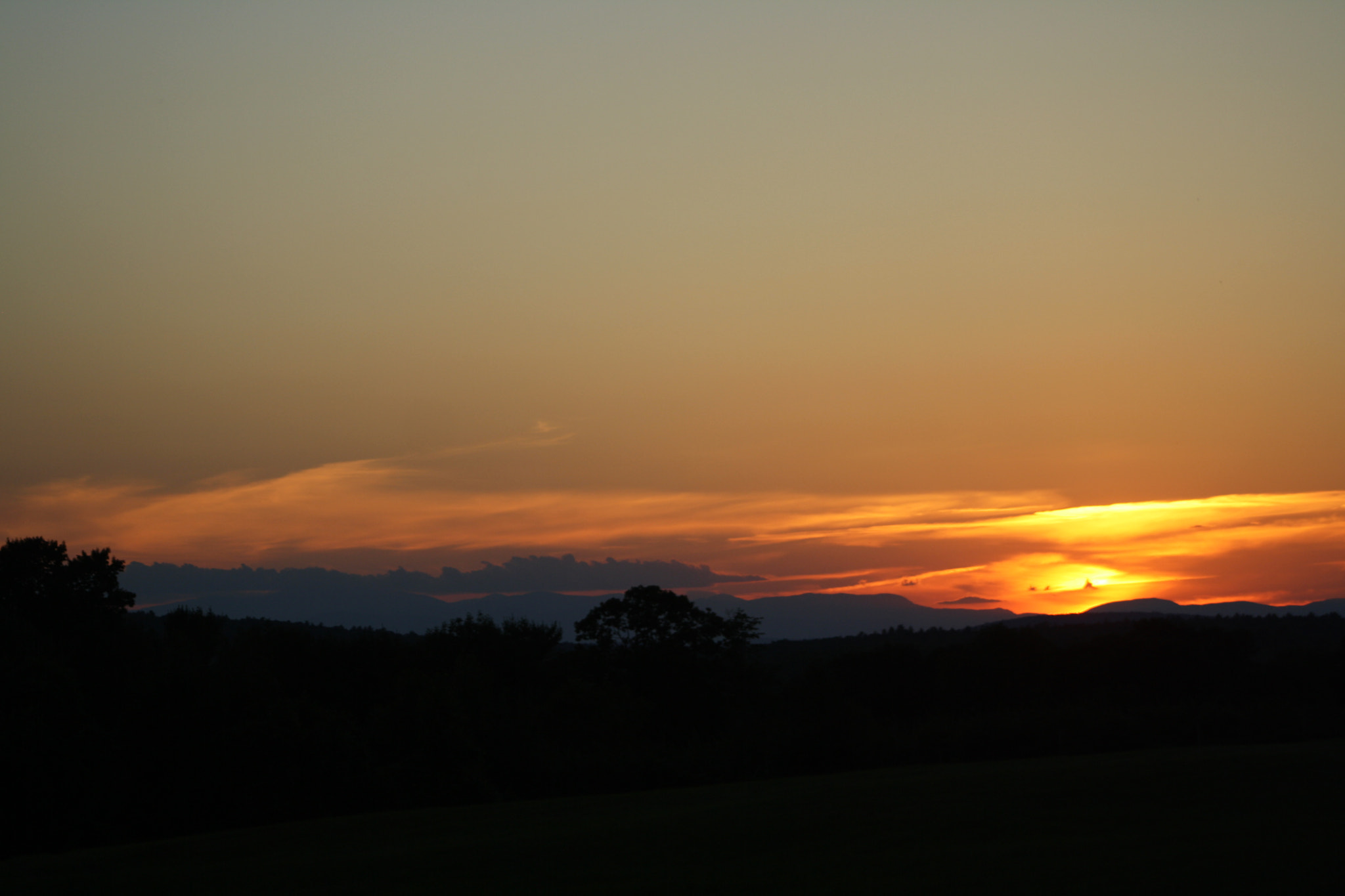 EF75-300mm f/4-5.6 sample photo. Goodnight photography
