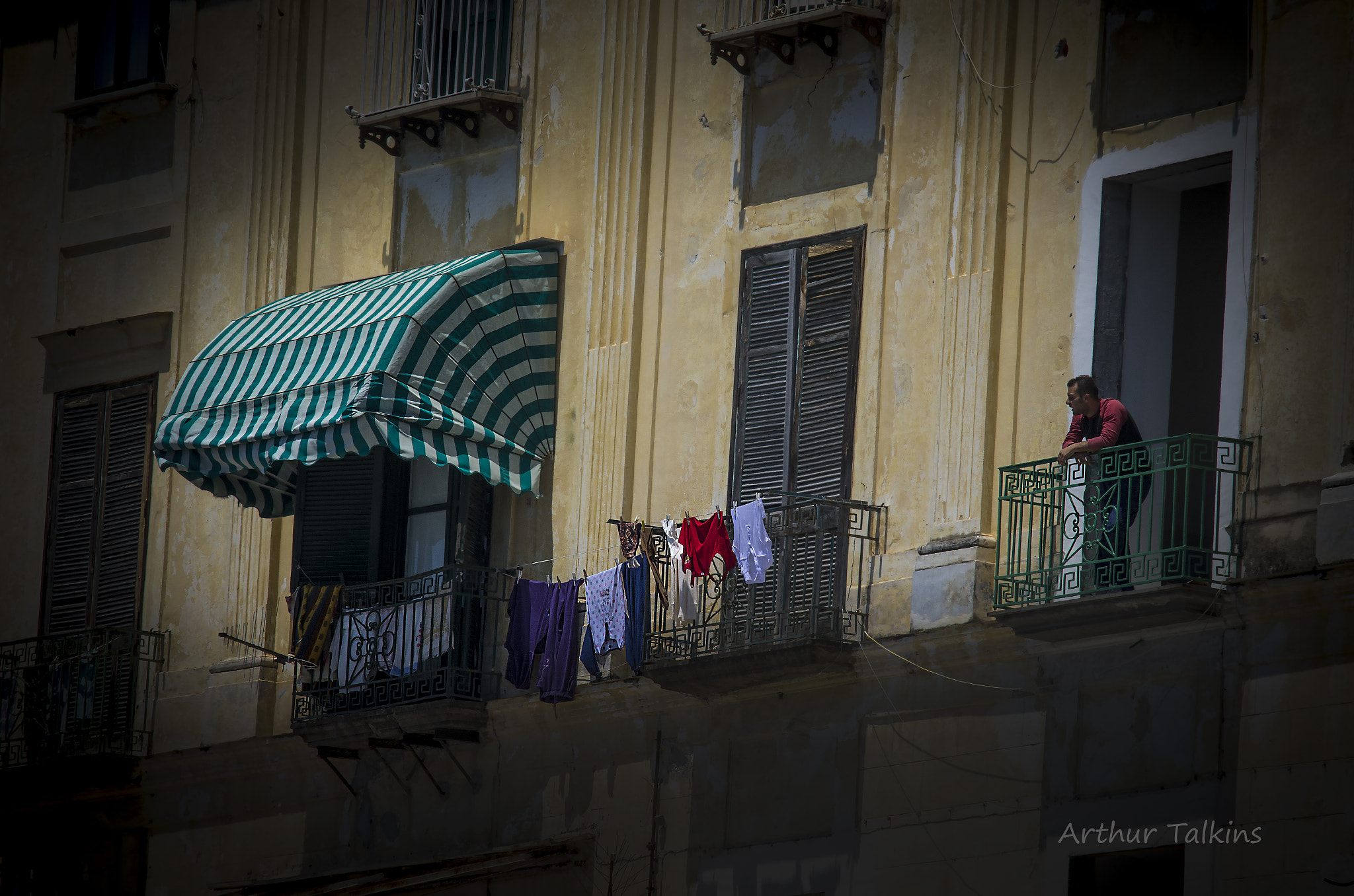 Sigma 70-200mm F2.8 EX DG Macro HSM II sample photo. Urban living....simple, unpretentious...! photography