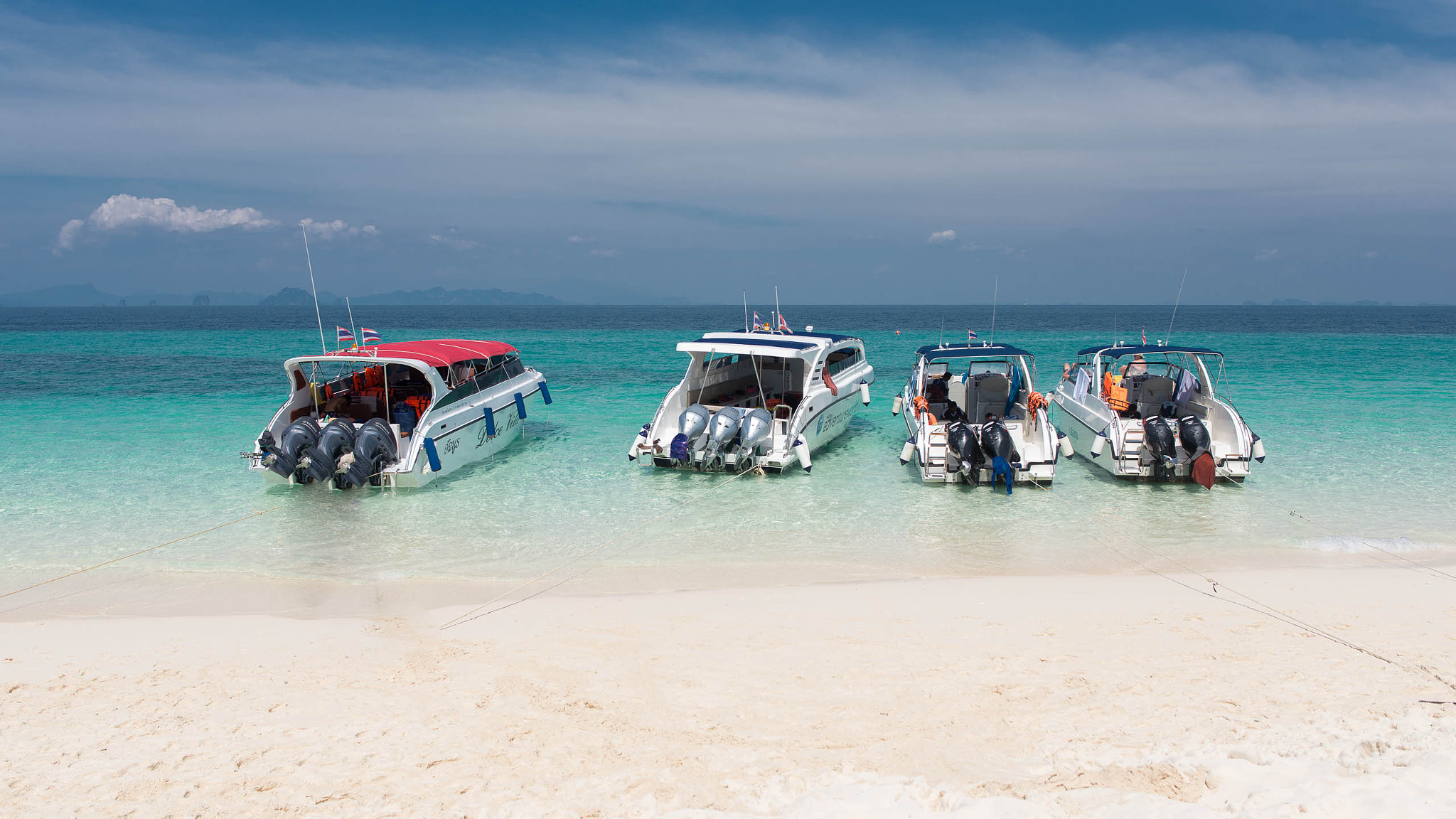 Nikon D600 + Nikon AF-S Nikkor 28mm F1.8G sample photo. Thailand, phi phi photography