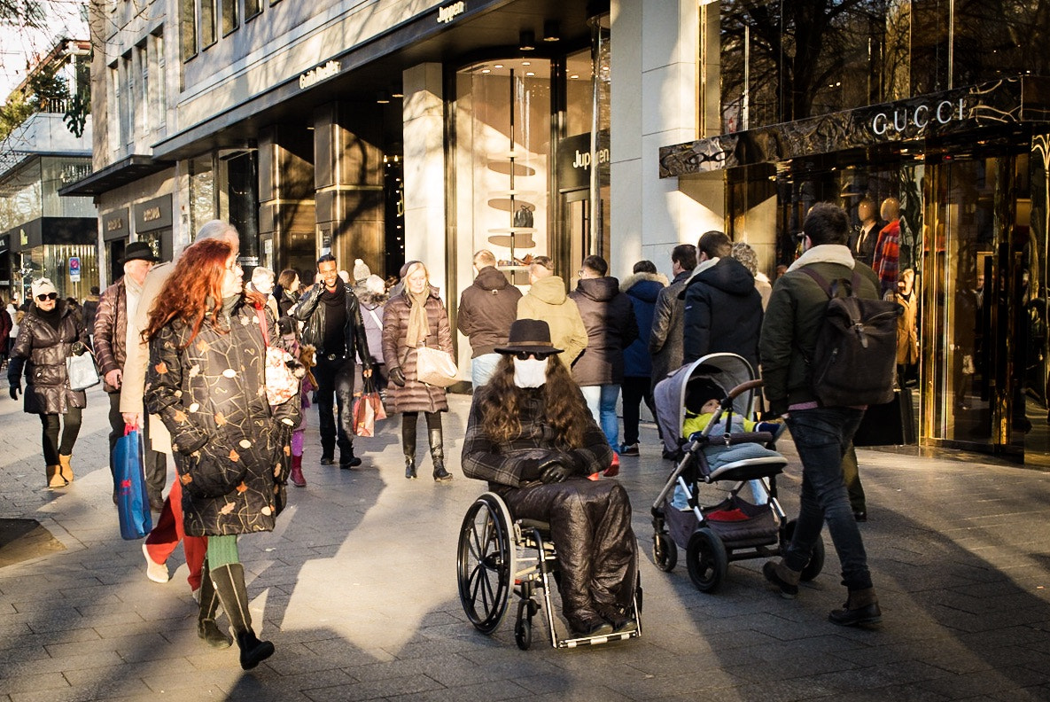 Leica Summilux-M 24mm F1.4 ASPH sample photo. Düsseldorf -shoppingtour- 2017 photography