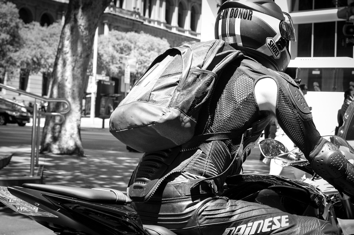 Leica Summilux-M 35mm F1.4 ASPH sample photo. Sydney -on the road- 2017 photography