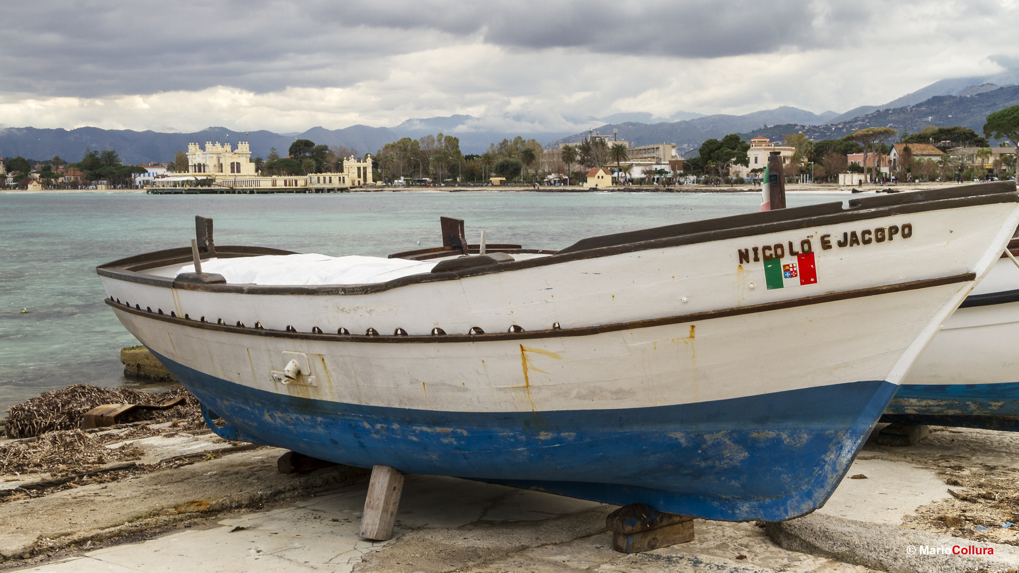 Canon EOS 7D + Tamron 18-270mm F3.5-6.3 Di II VC PZD sample photo. A boat of mondello photography