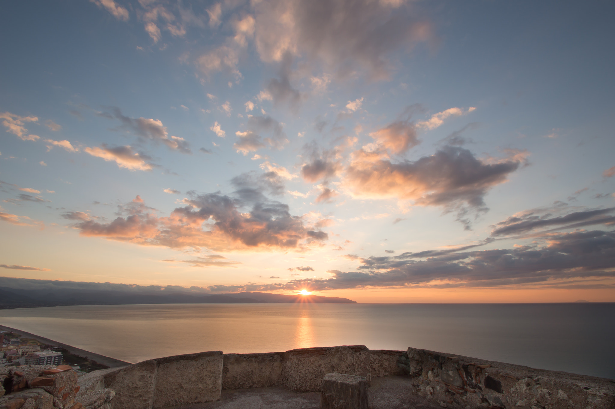 Nikon D3200 sample photo. Tramonto dal castello di milazzo photography