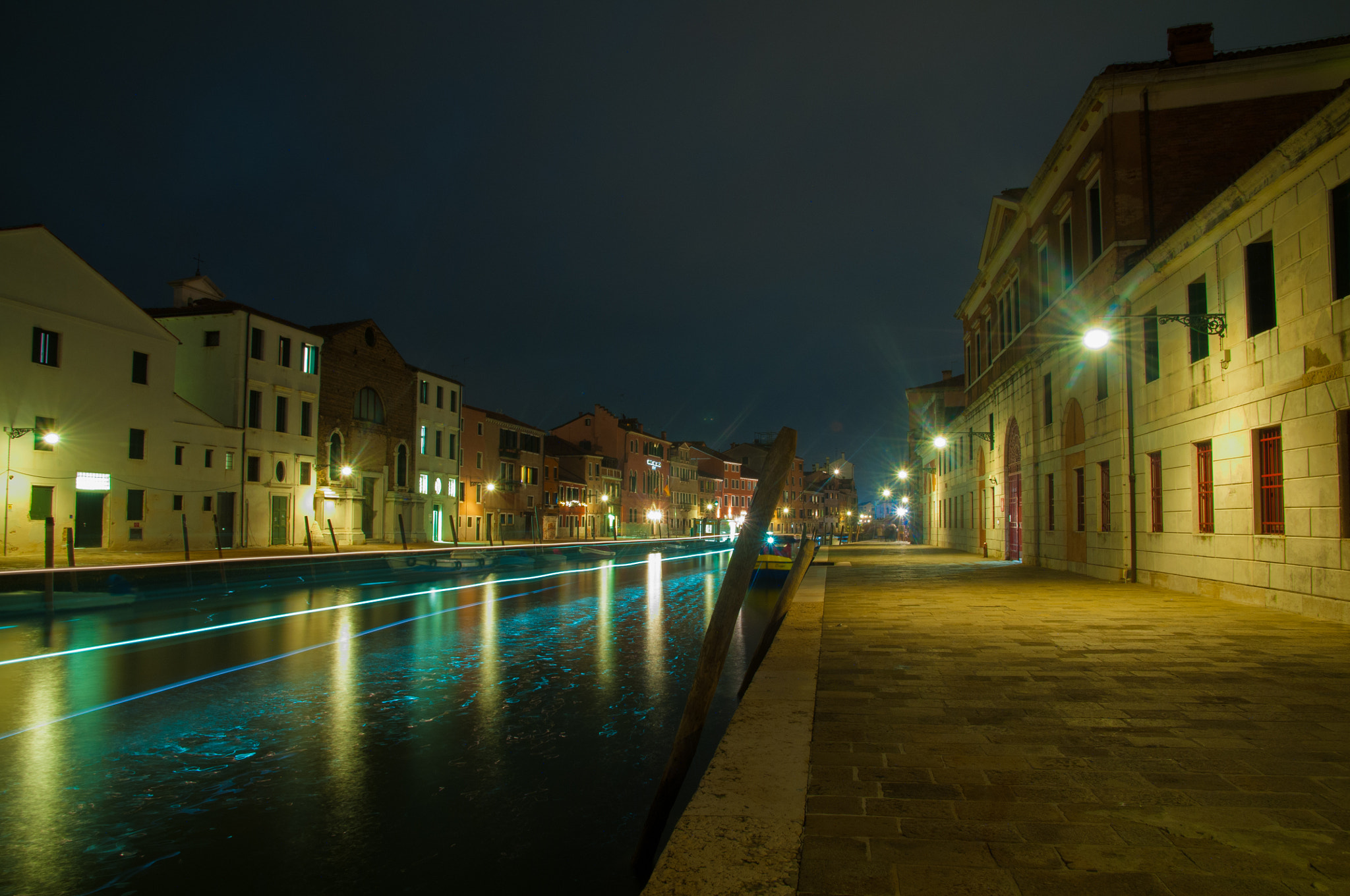Nikon D300 sample photo. Venice by night photography