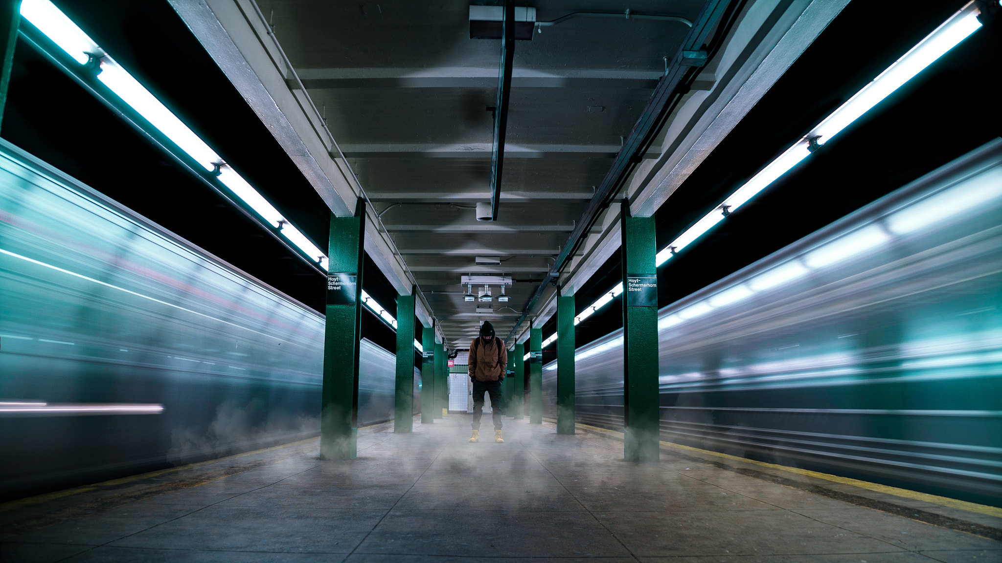 Sony FE 24-240mm F3.5-6.3 OSS sample photo. Underground photography