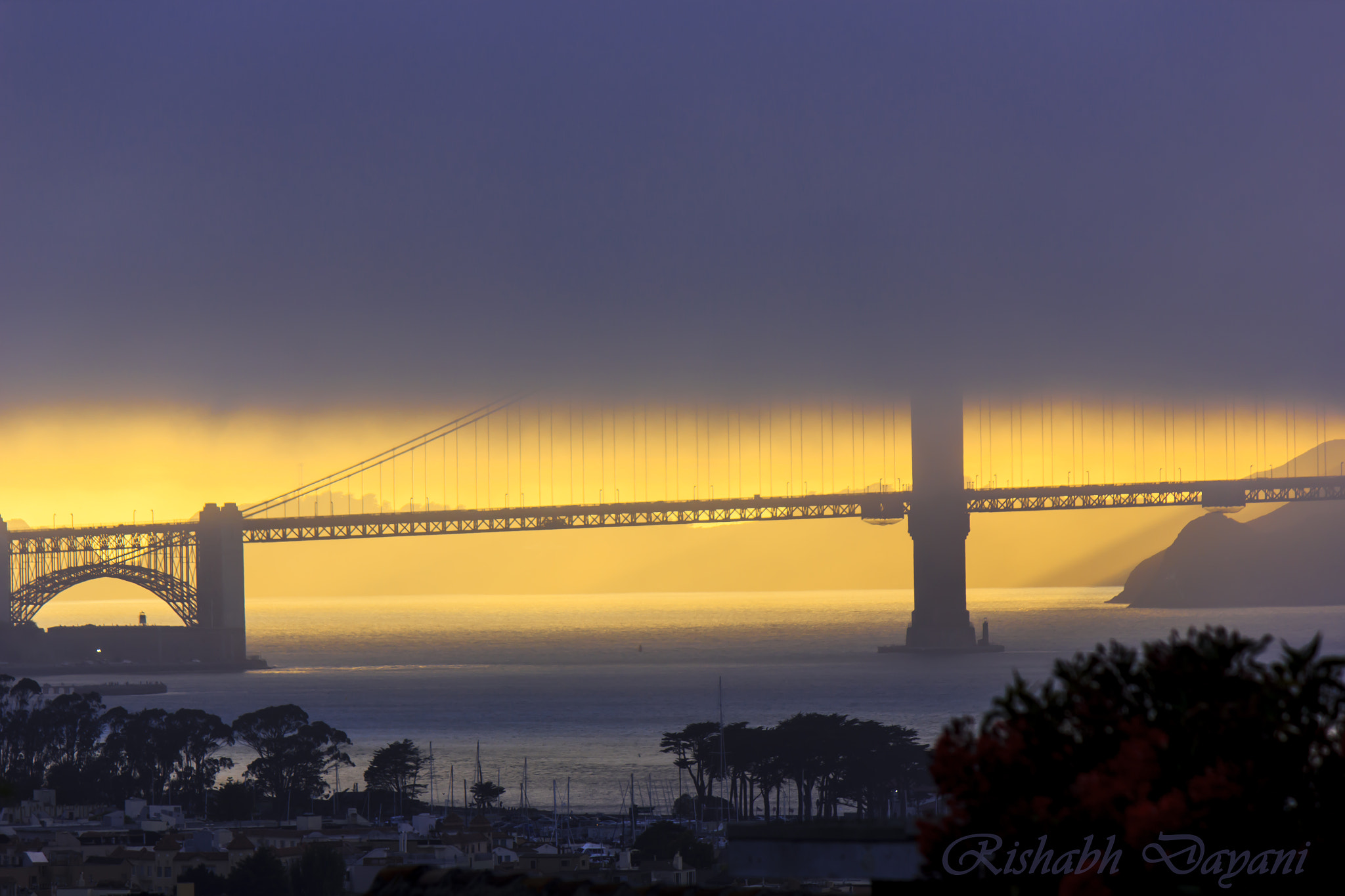 Canon EOS 550D (EOS Rebel T2i / EOS Kiss X4) sample photo. Golden hour photography