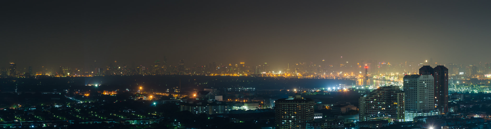 Nikon AF-S Nikkor 24-70mm F2.8G ED sample photo. Bangkok city view at night time.thailand photography