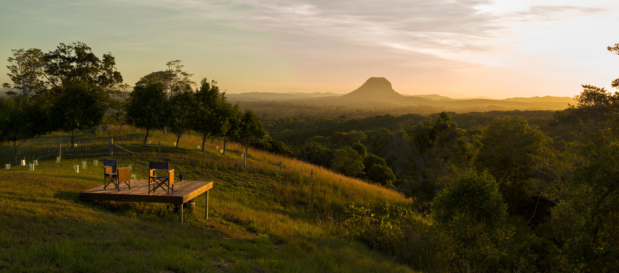 Olympus OM-D E-M1 Mark II + LEICA DG SUMMILUX 15/F1.7 sample photo. Sunset at hinterland photography