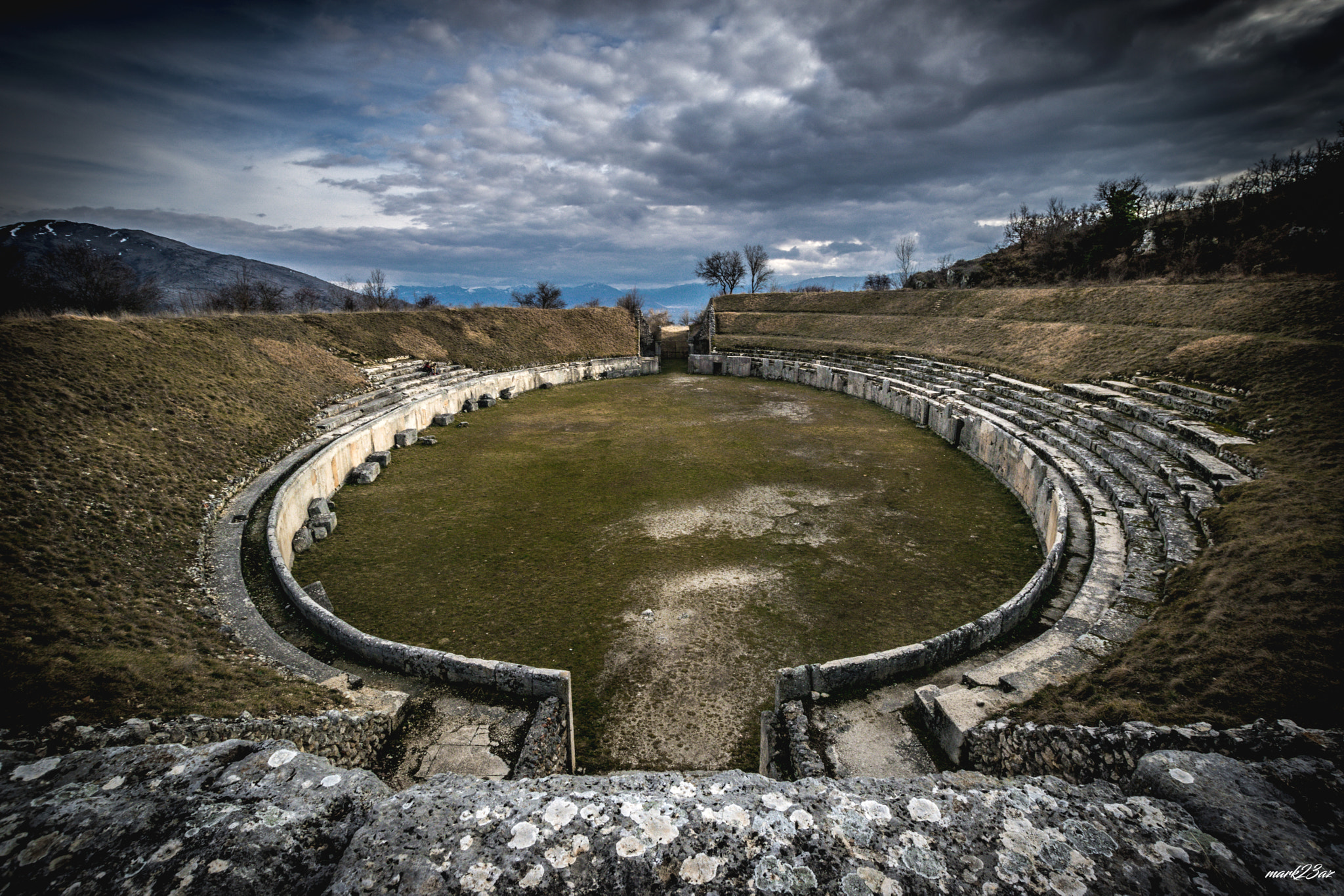 Nikon D3300 + Sigma 10-20mm F3.5 EX DC HSM sample photo. Anfiteatro alba fucens photography