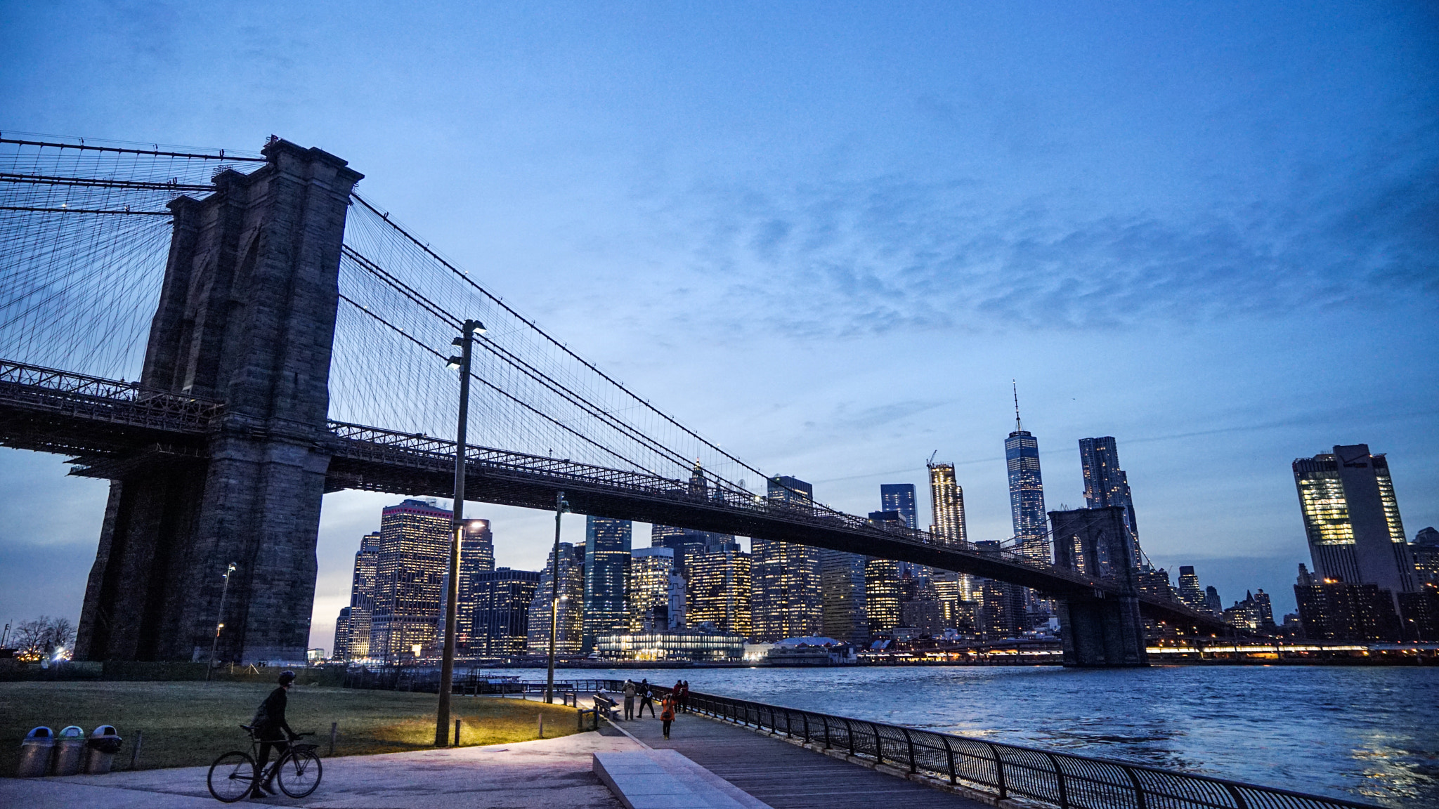 Sony a7 + Sony Vario Tessar T* FE 24-70mm F4 ZA OSS sample photo. Manhattan there photography