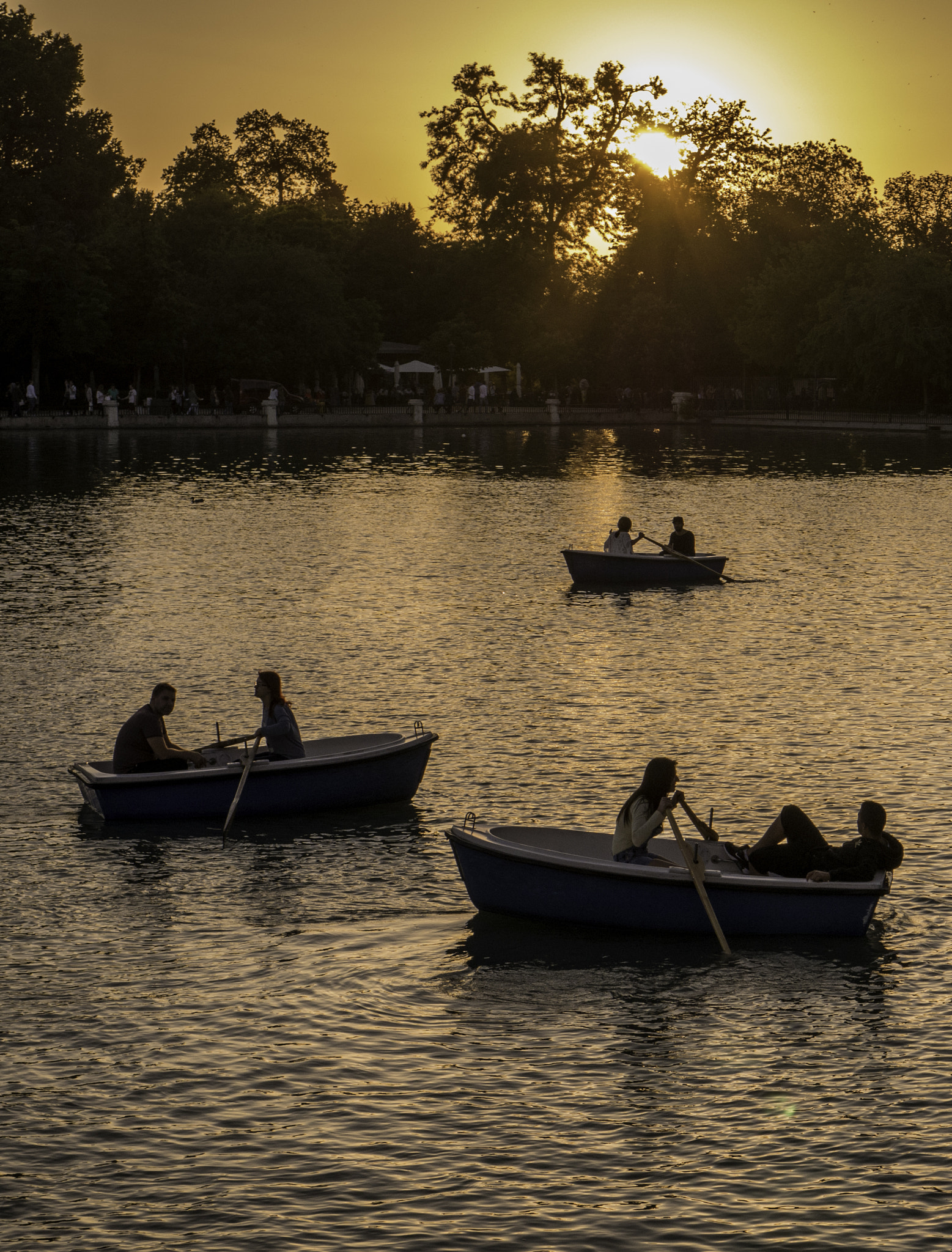 Panasonic Lumix DMC-GX7 sample photo. Lake photography