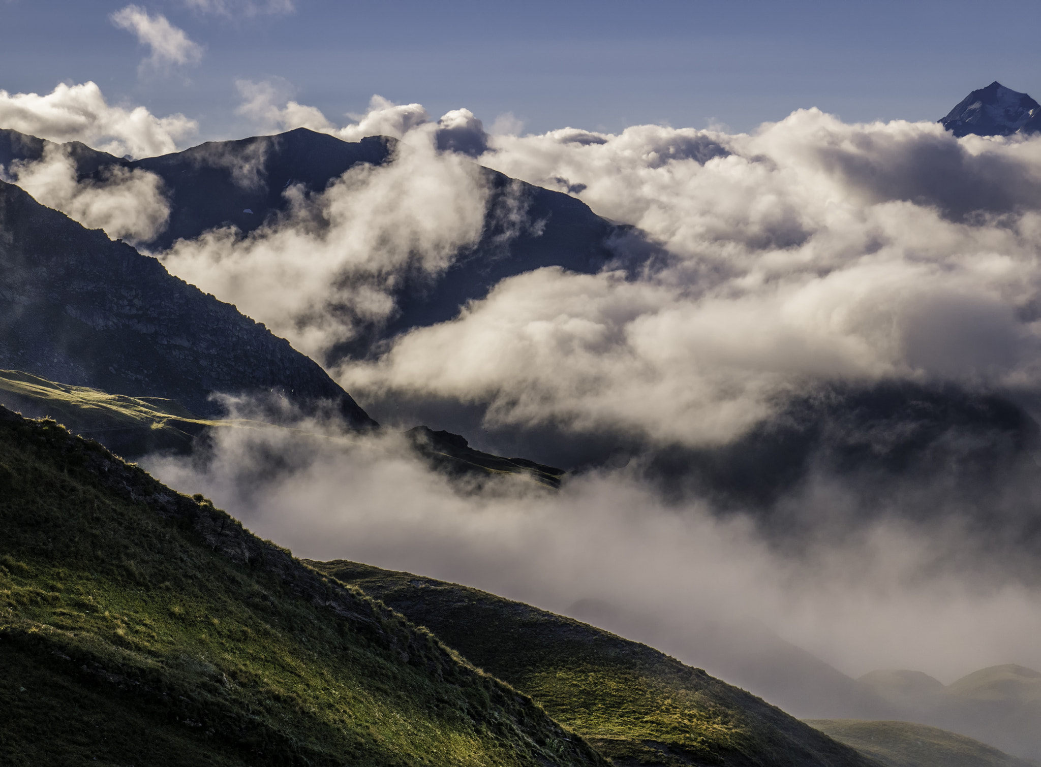 Panasonic Lumix DMC-GX7 sample photo. Sunrise in the alps photography