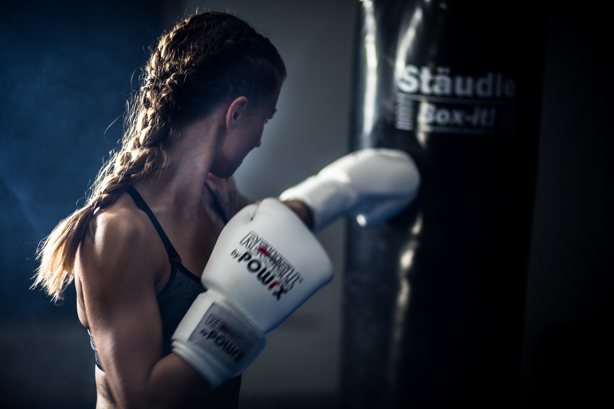 Canon EF 85mm F1.8 USM sample photo. Mdb4 photography