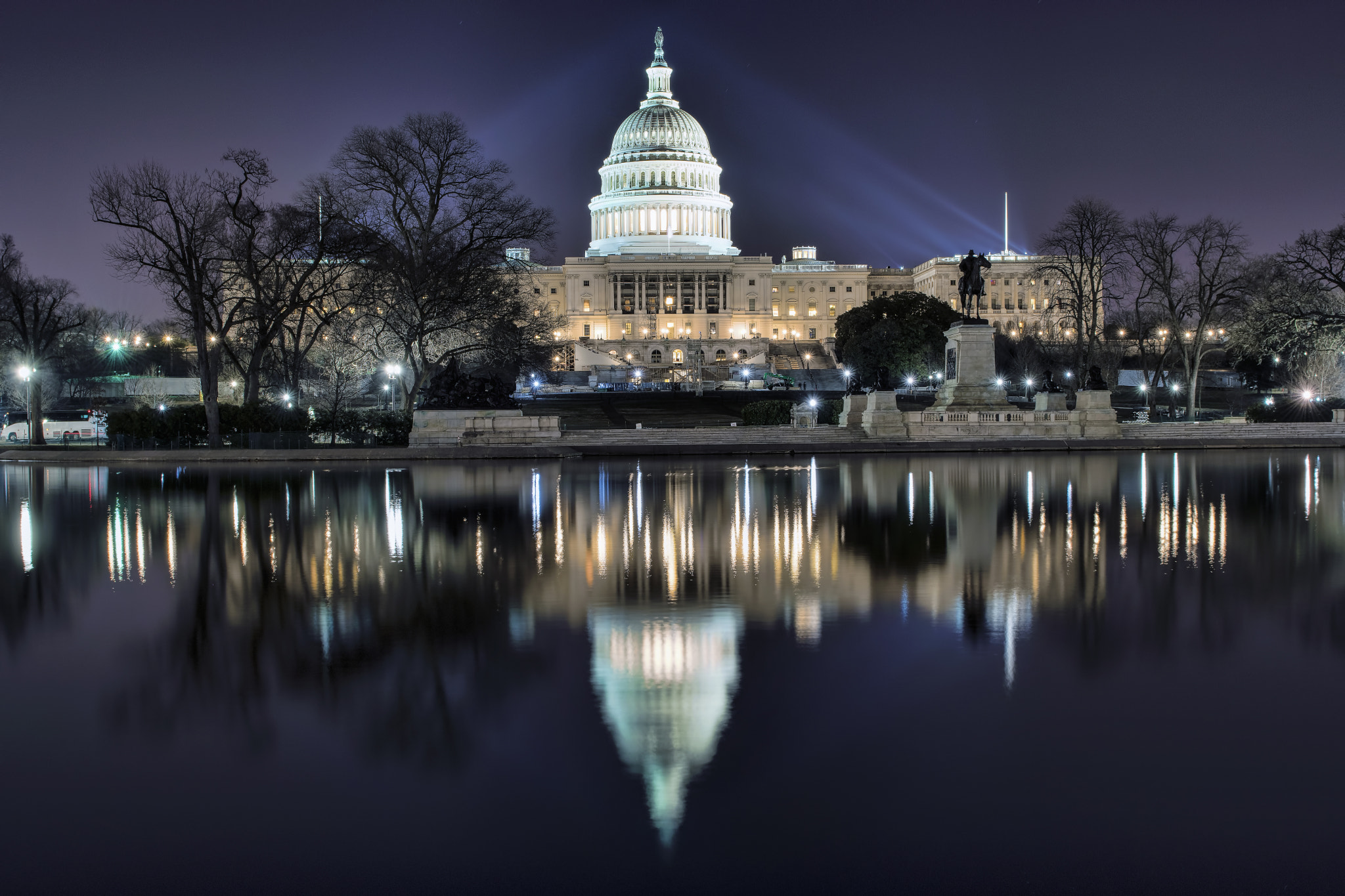 Nikon AF-S Nikkor 24-70mm F2.8G ED sample photo. Us capital building photography