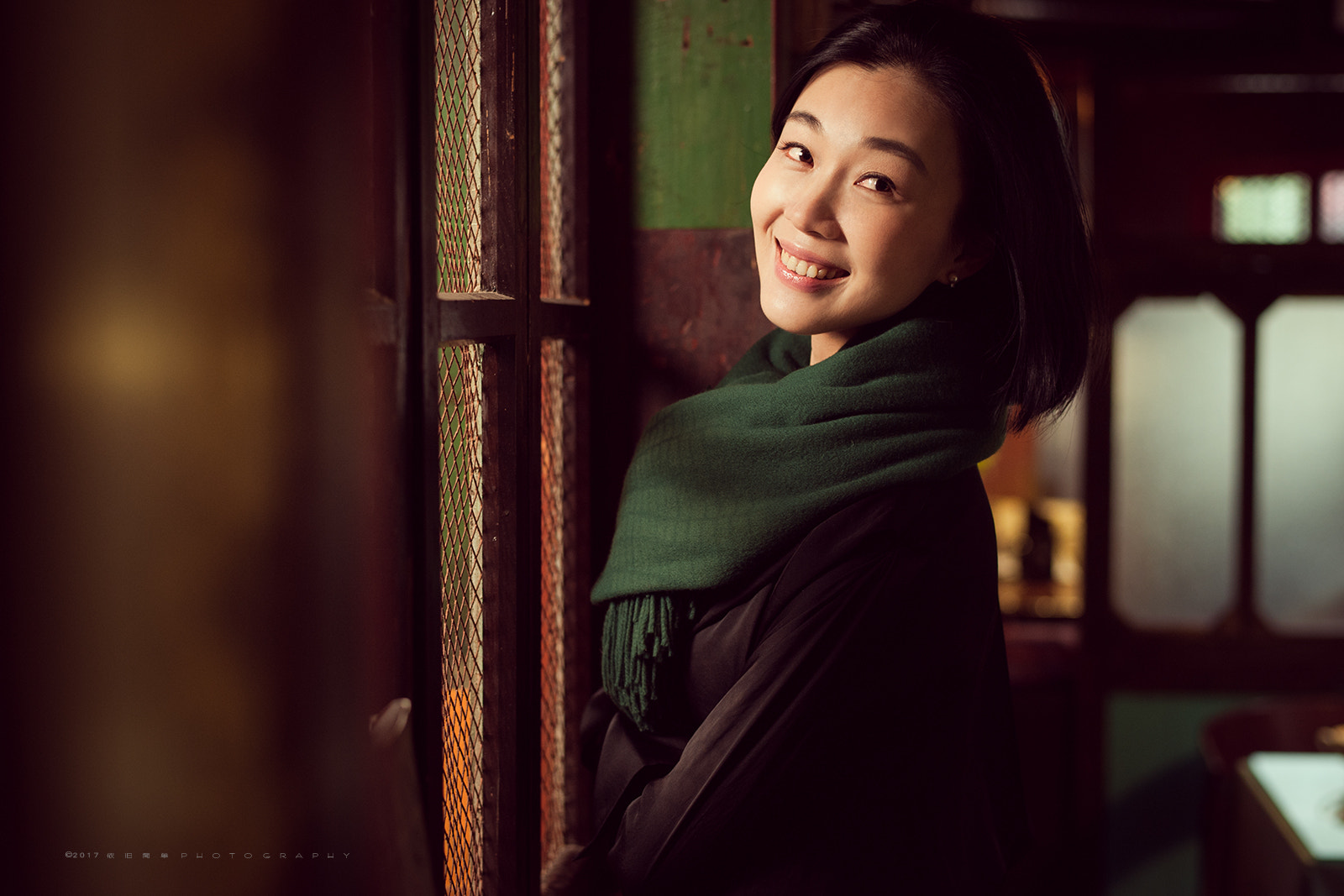 Nikon AF-S Nikkor 58mm F1.4G sample photo. Smile photography