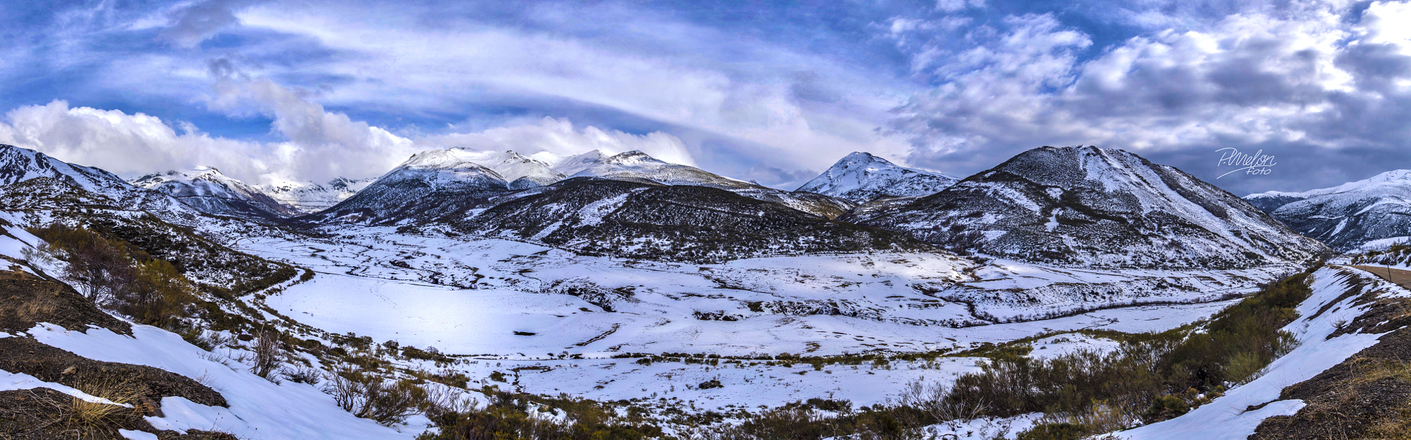 Sony SLT-A68 sample photo. Pasando redipuertas 7 images pano photography